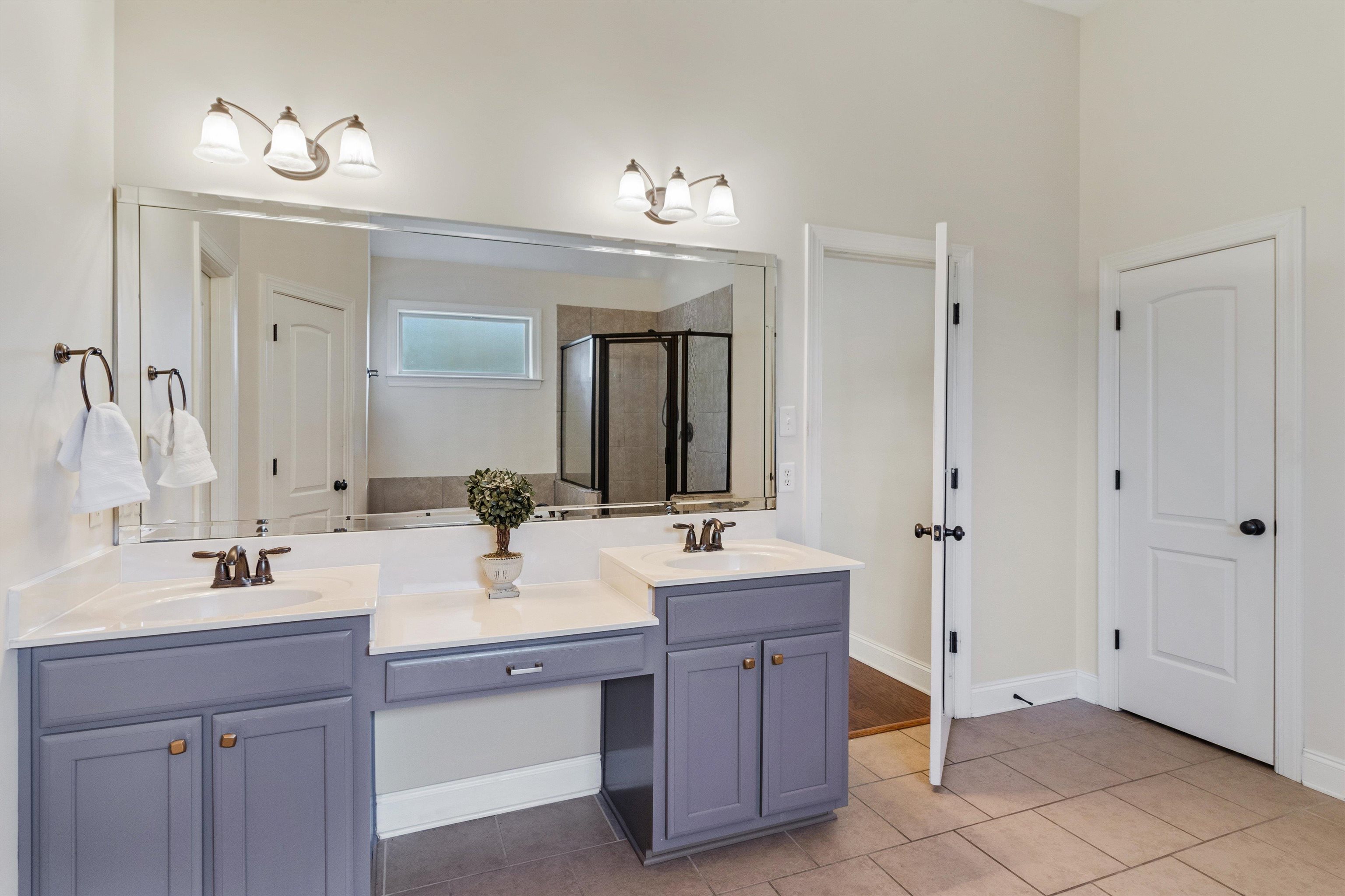 1341 RAINDROP DR