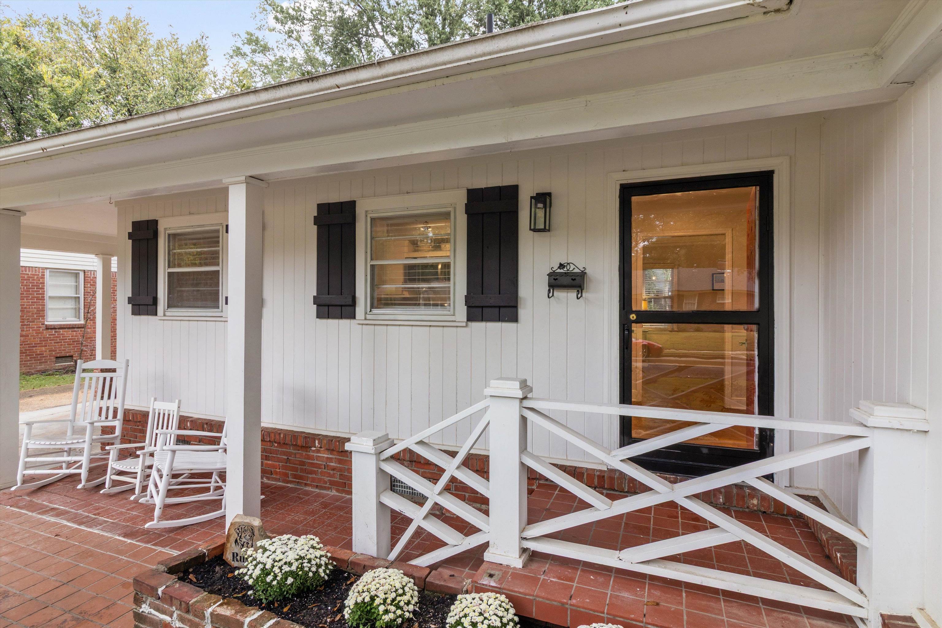 1118 PERKINS TER