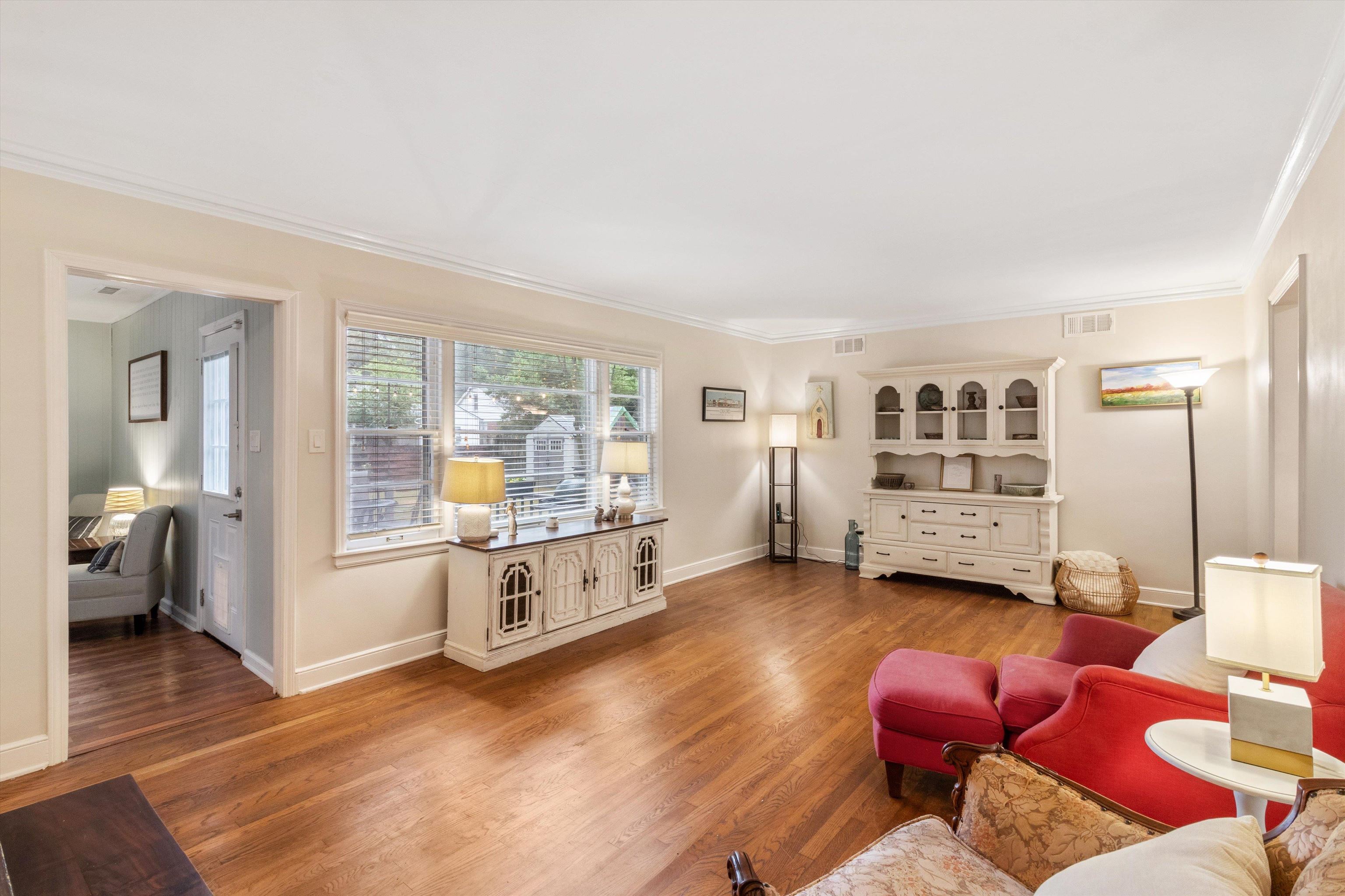 1118 PERKINS TER