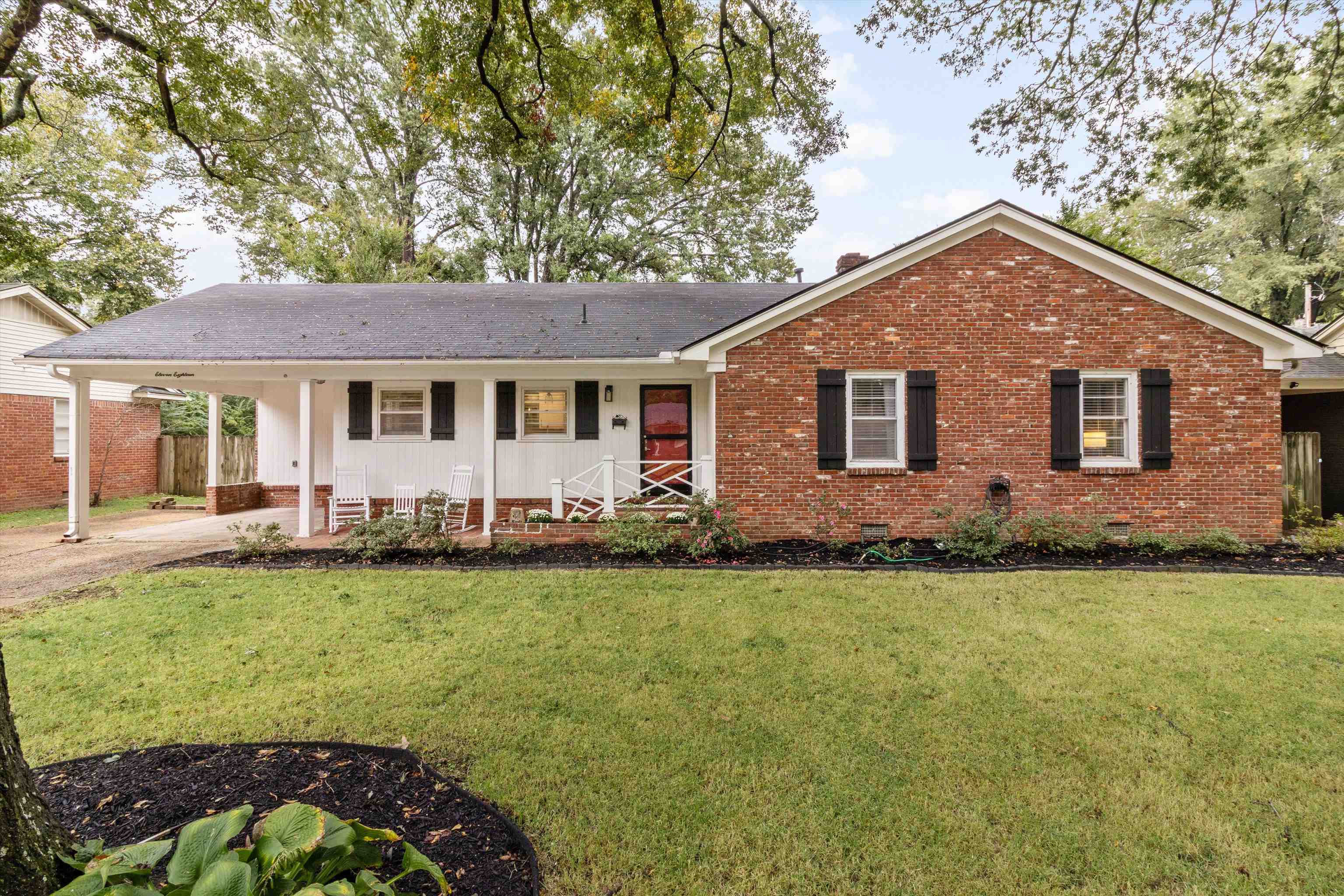1118 PERKINS TER
