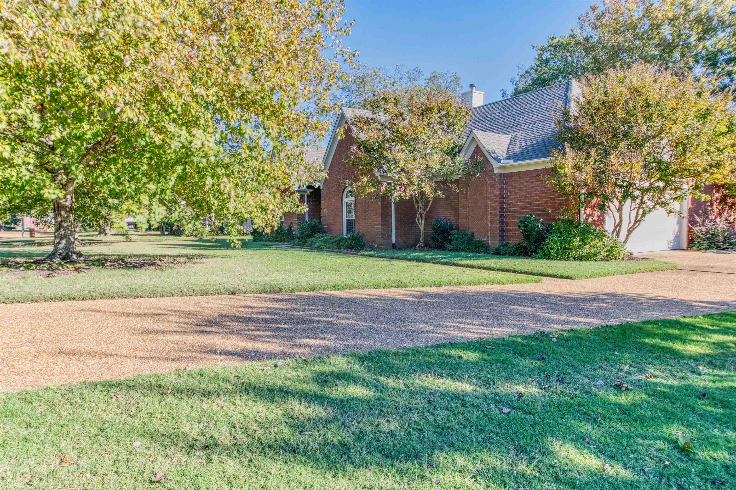 8795 S POPLAR LAKE DR