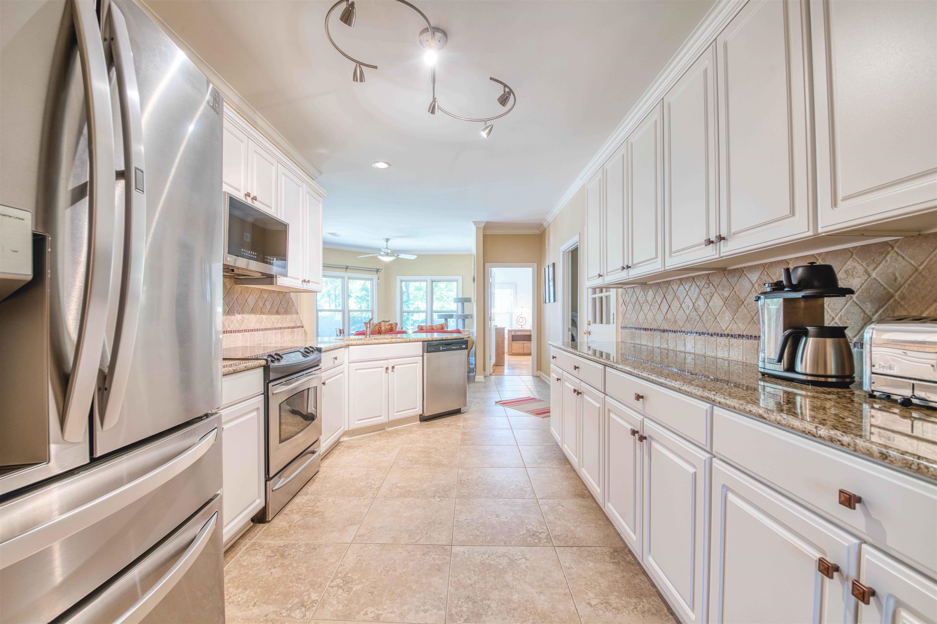 8795 S POPLAR LAKE DR