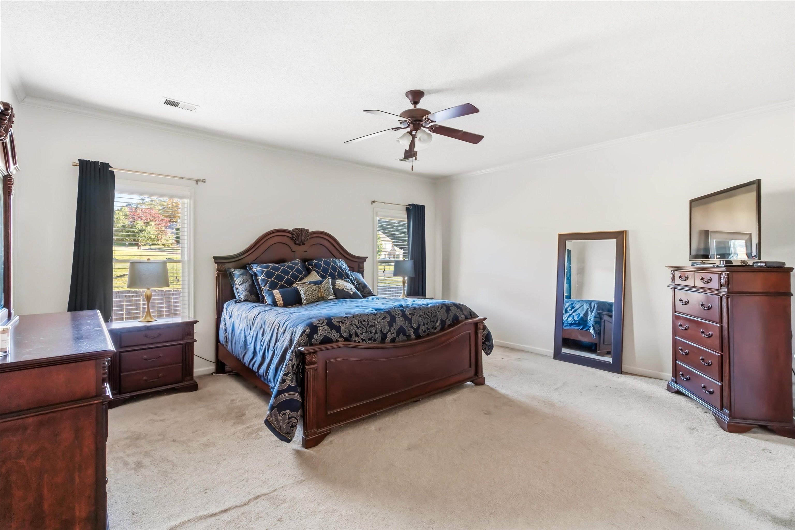 5480 WOOD RIDGE CV