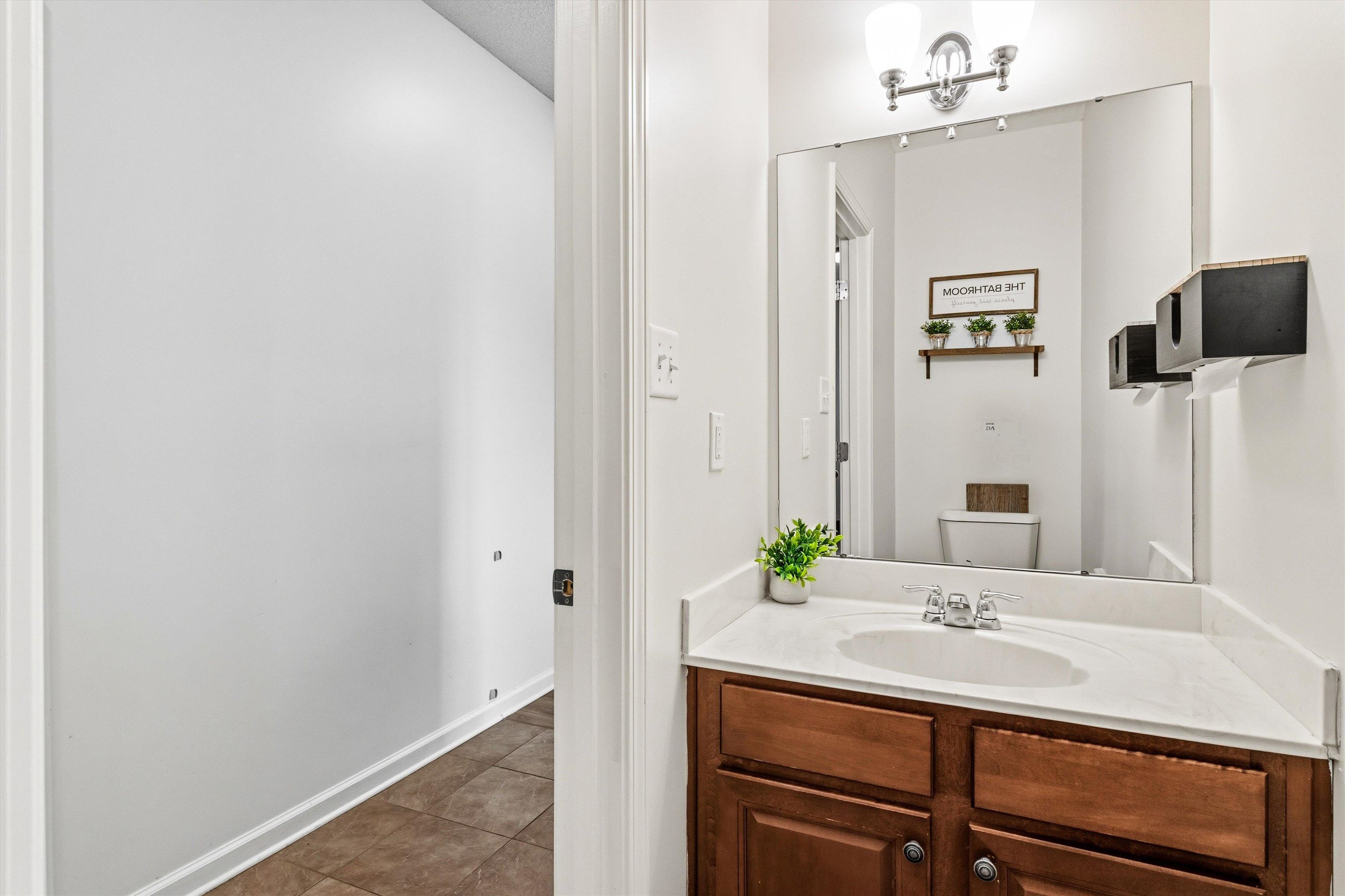 5480 WOOD RIDGE CV