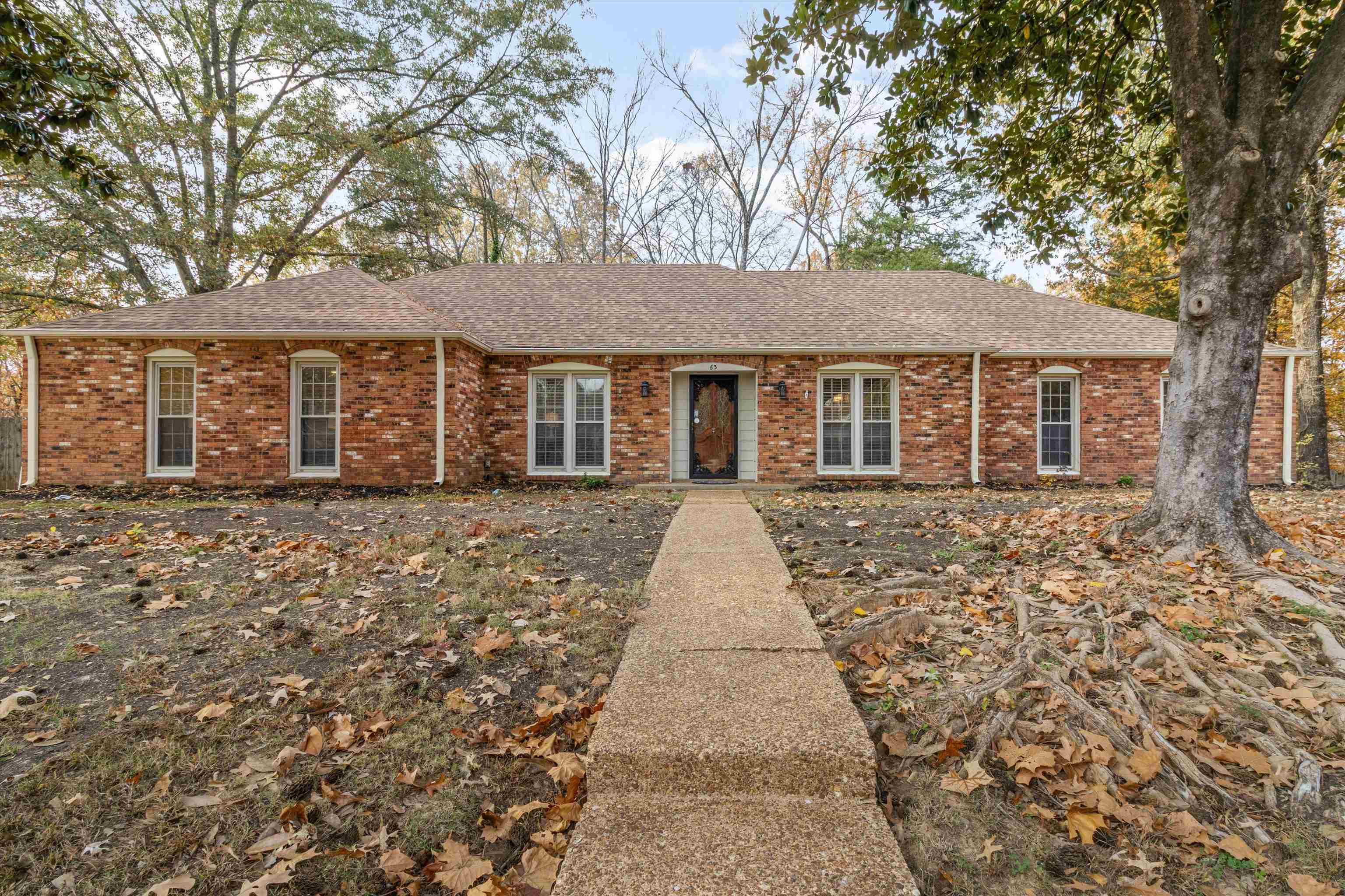 63 VINE GROVE LN