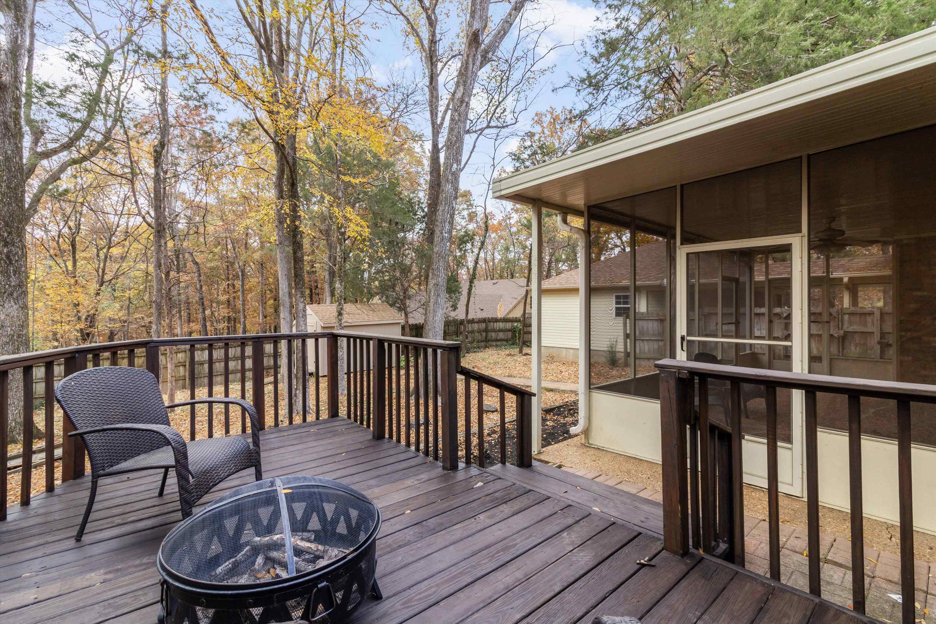 63 VINE GROVE LN