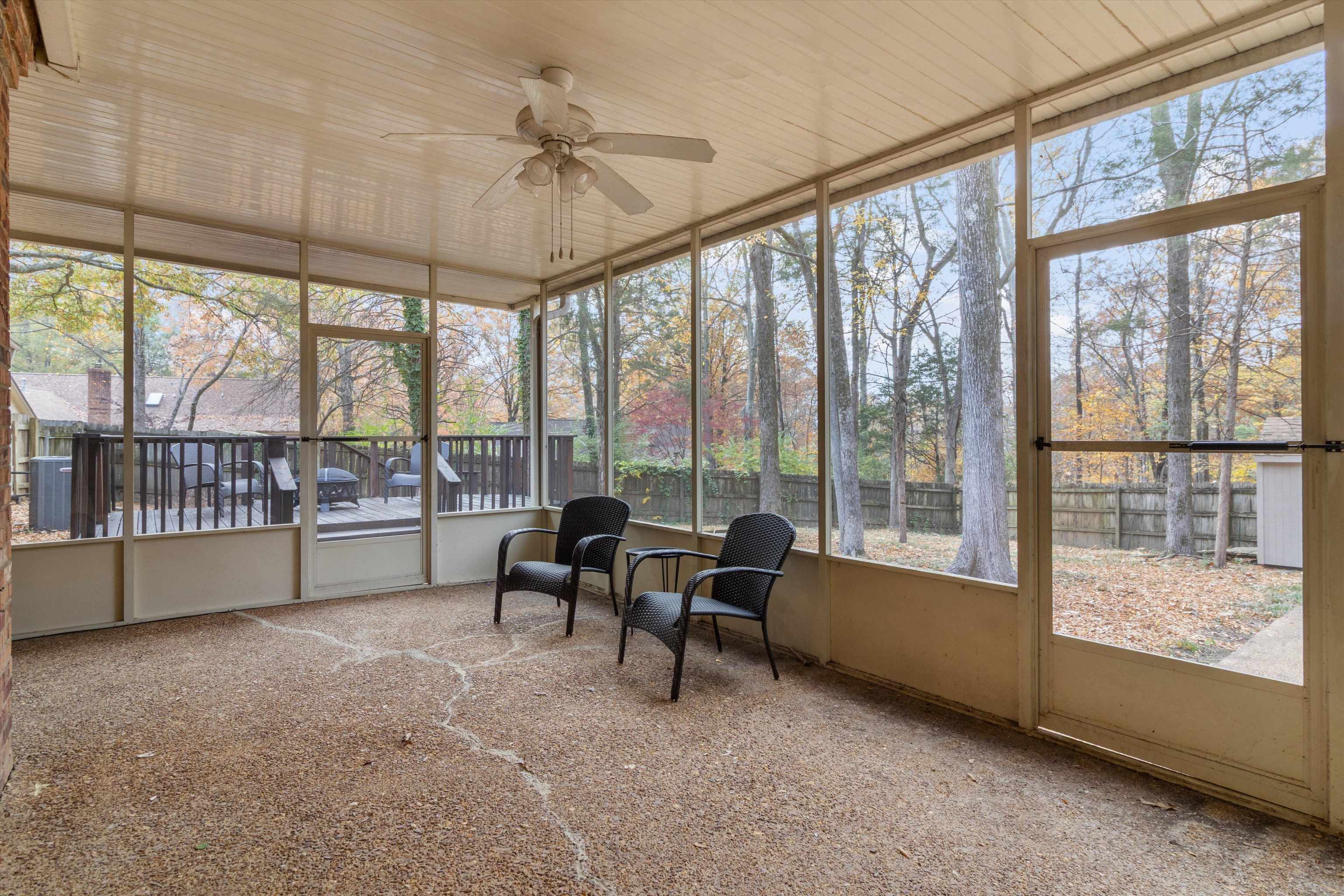 63 VINE GROVE LN