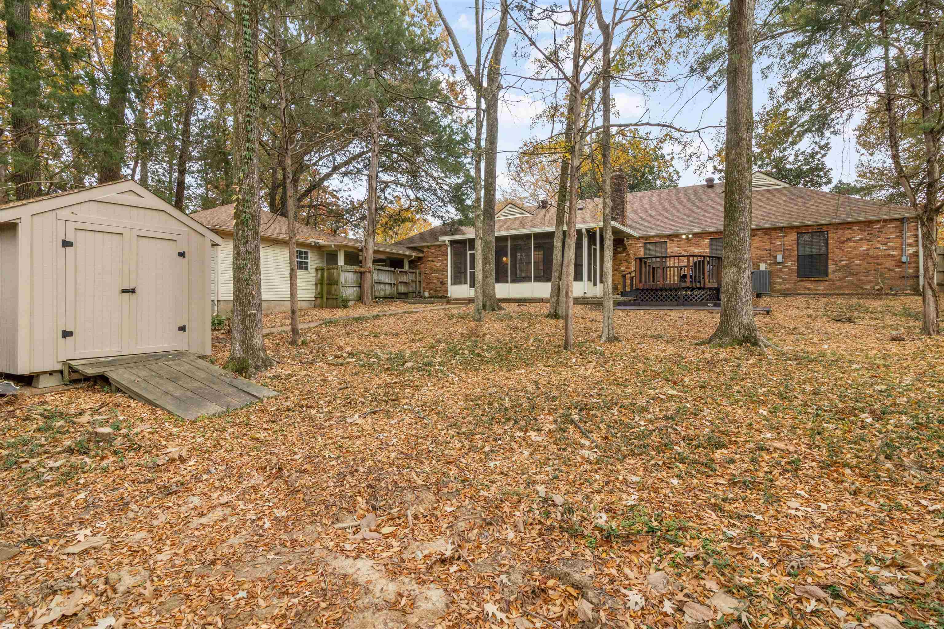 63 VINE GROVE LN