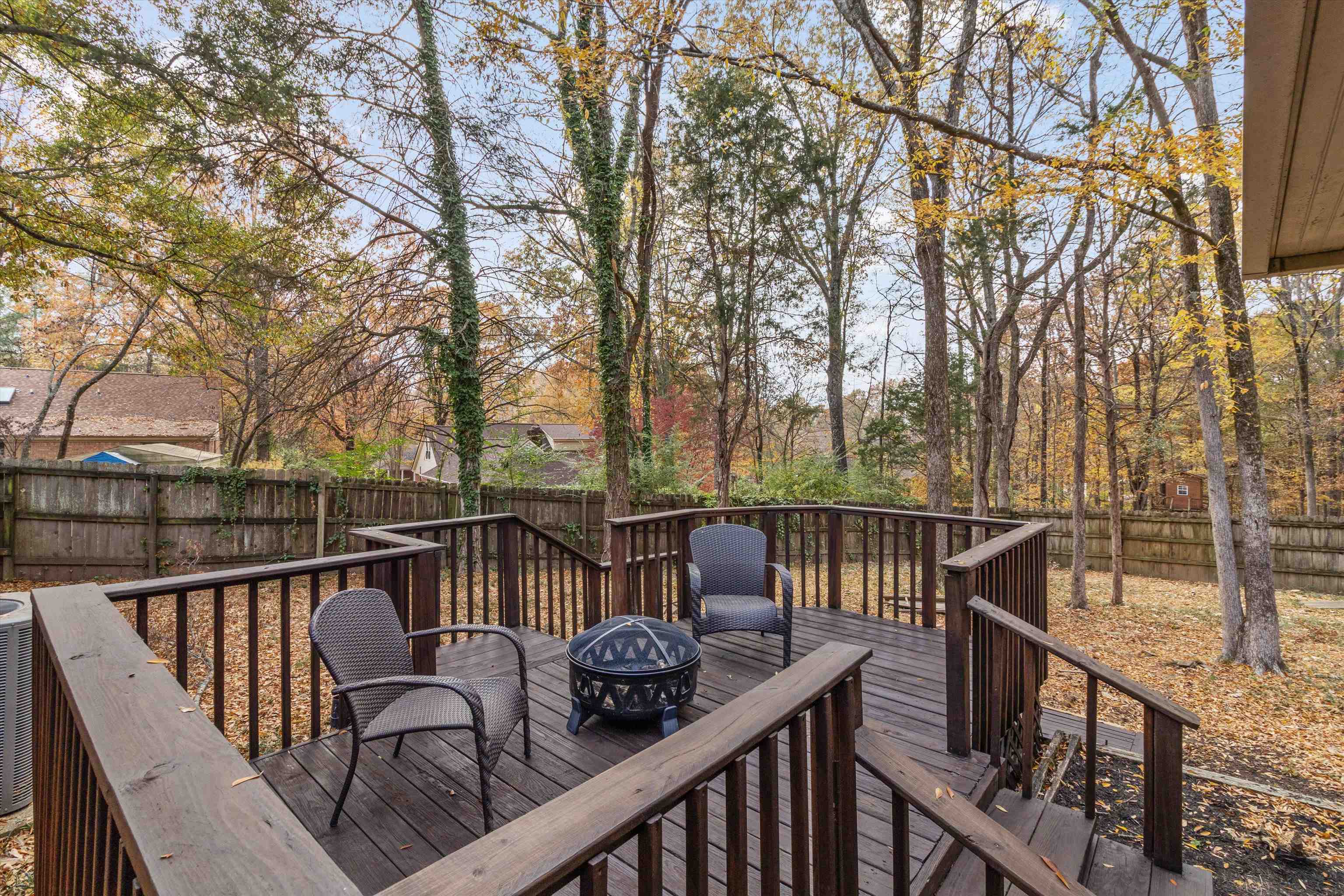 63 VINE GROVE LN