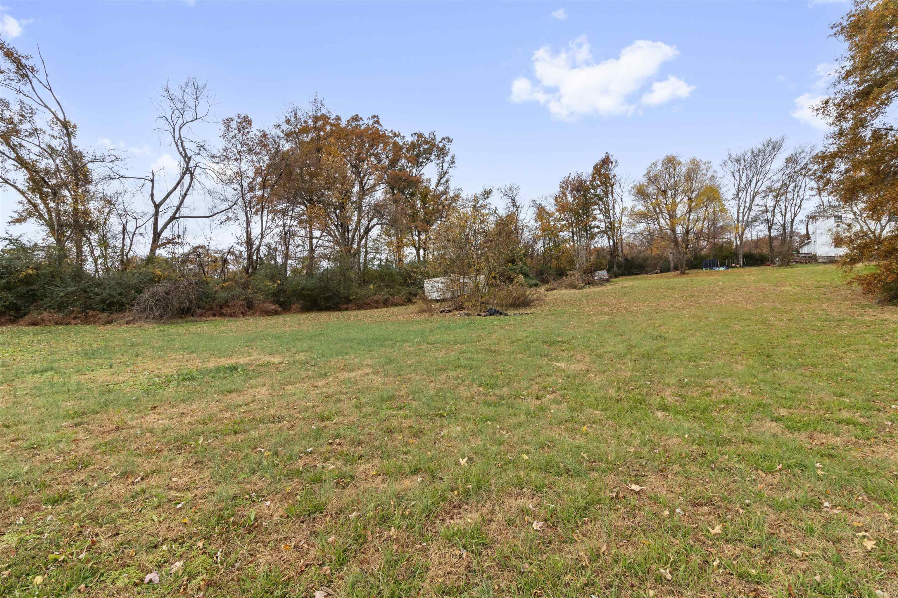 7589 PLEASANT RIDGE RD