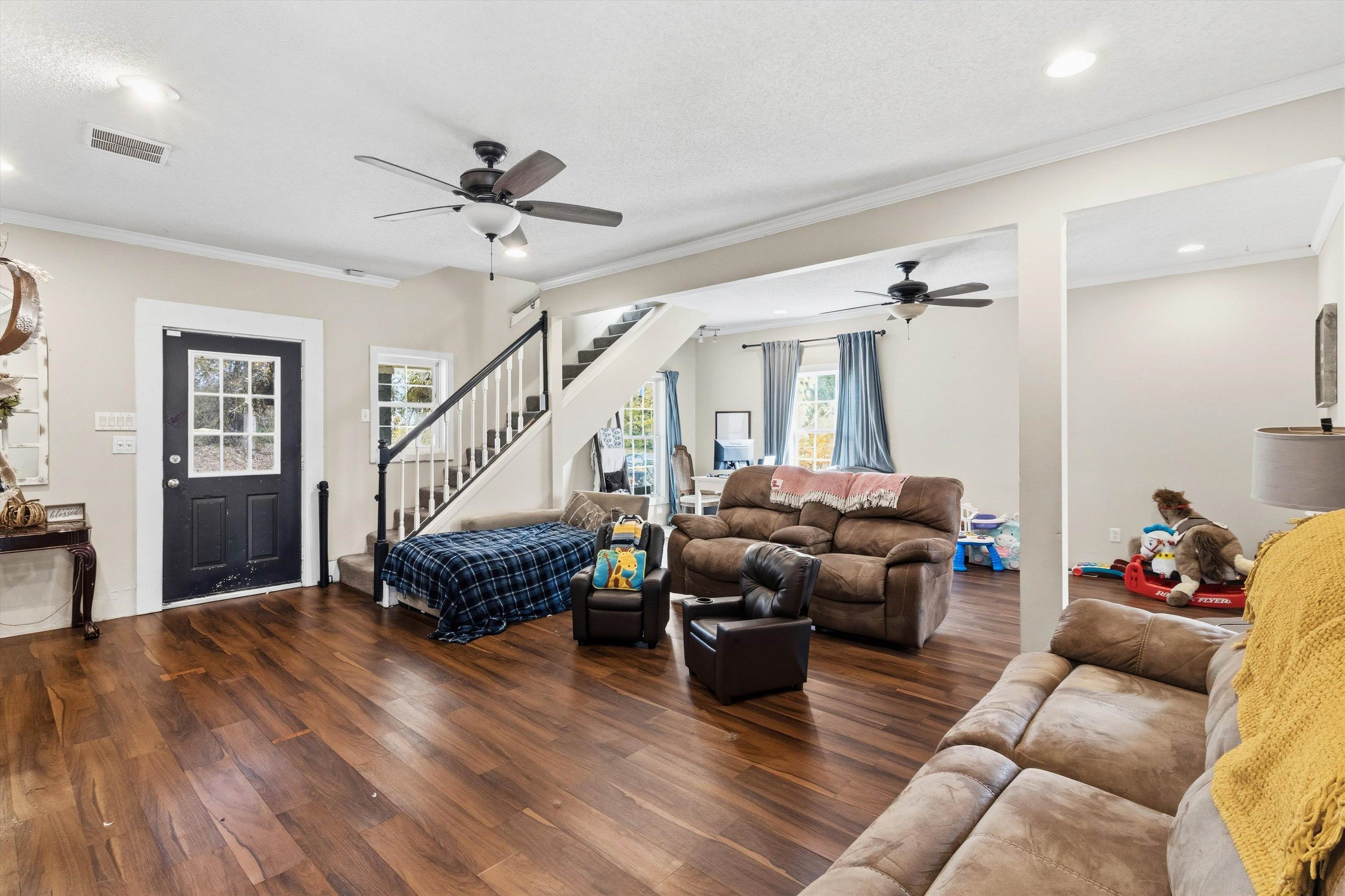 7589 PLEASANT RIDGE RD