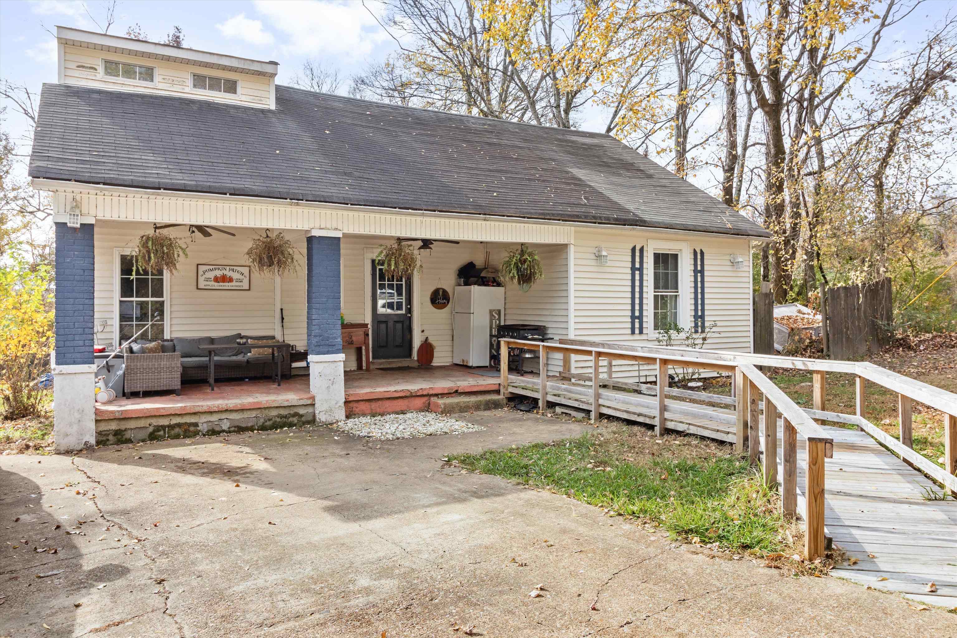 7589 PLEASANT RIDGE RD