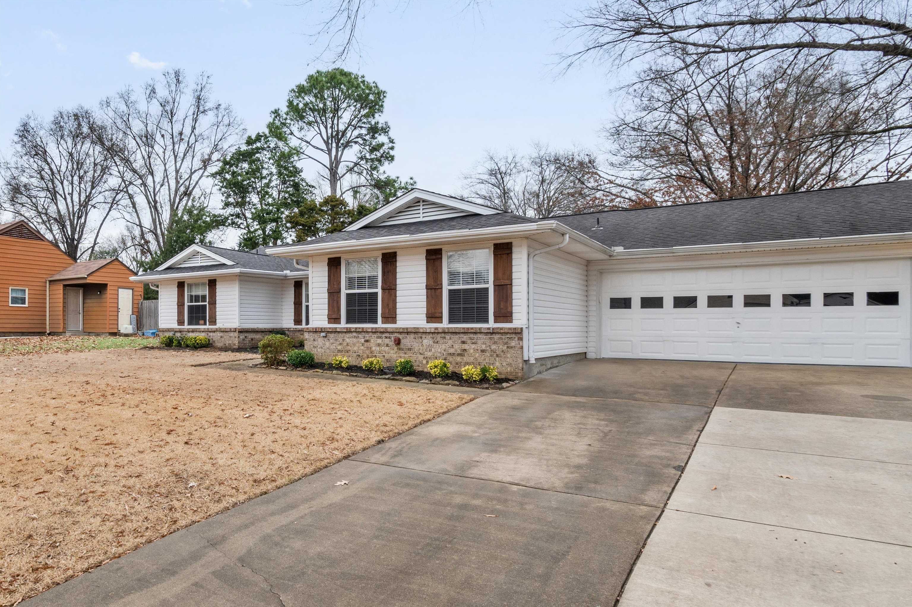 2984 RUFFLE DR