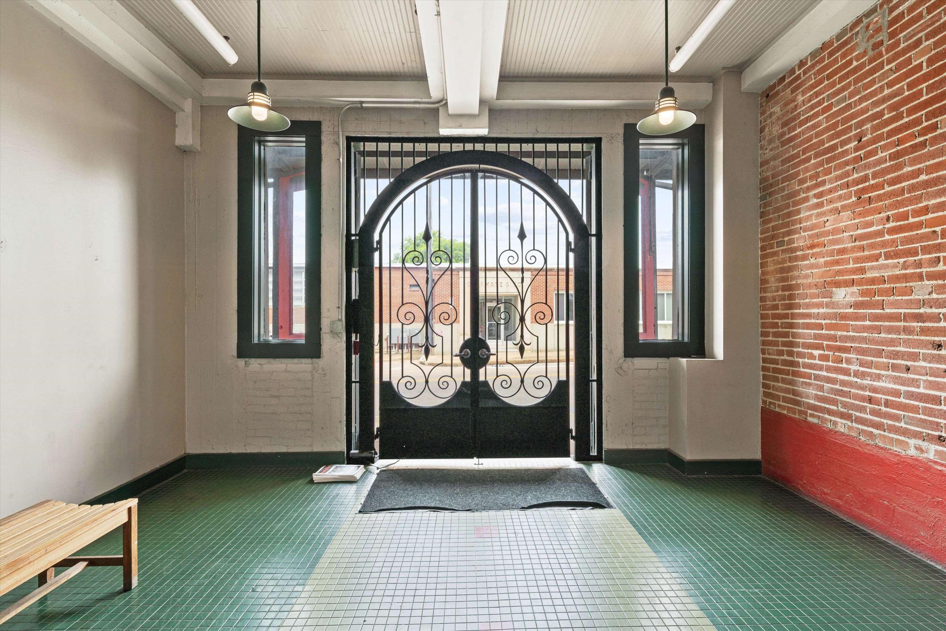 408 S FRONT ST Unit: 413
