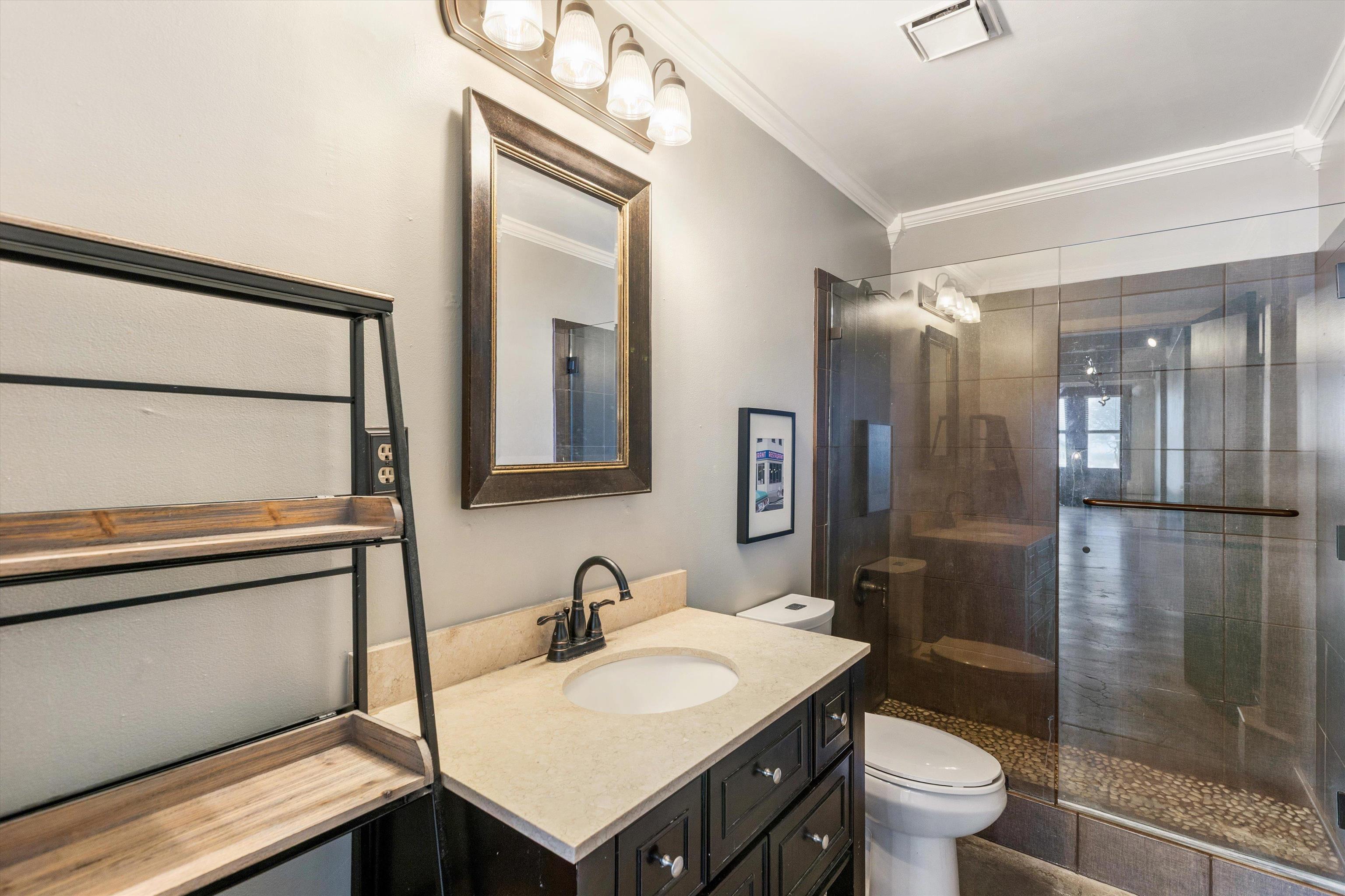 408 S FRONT ST Unit: 413