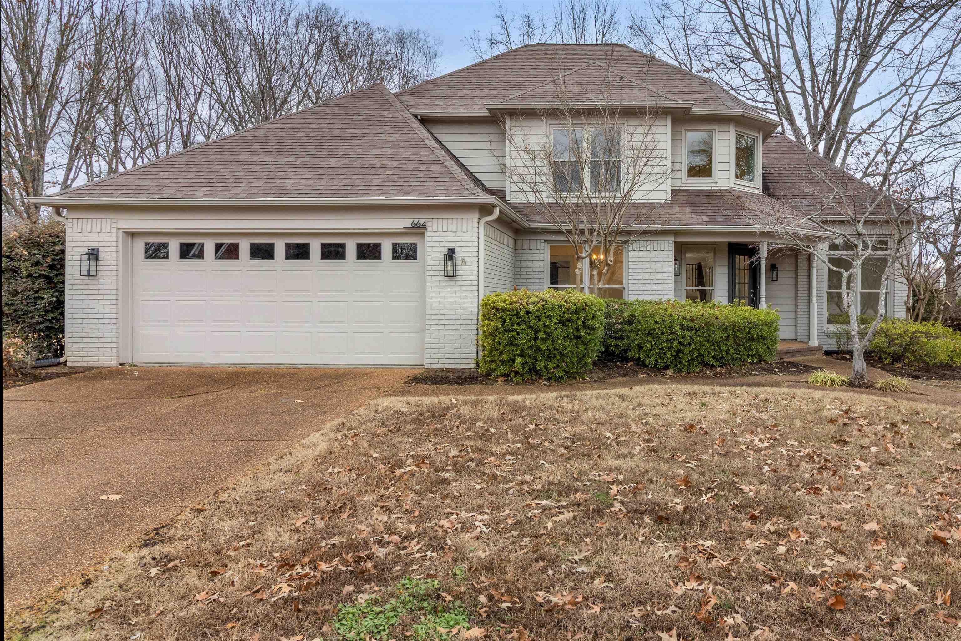 664 WOOD VALLEY DR