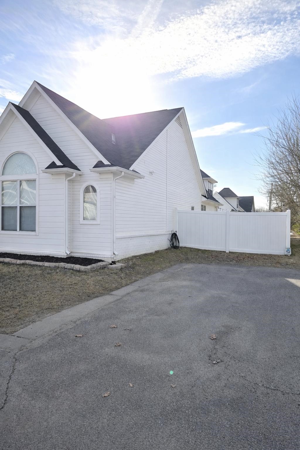 1463 ISLAND TOWN CV