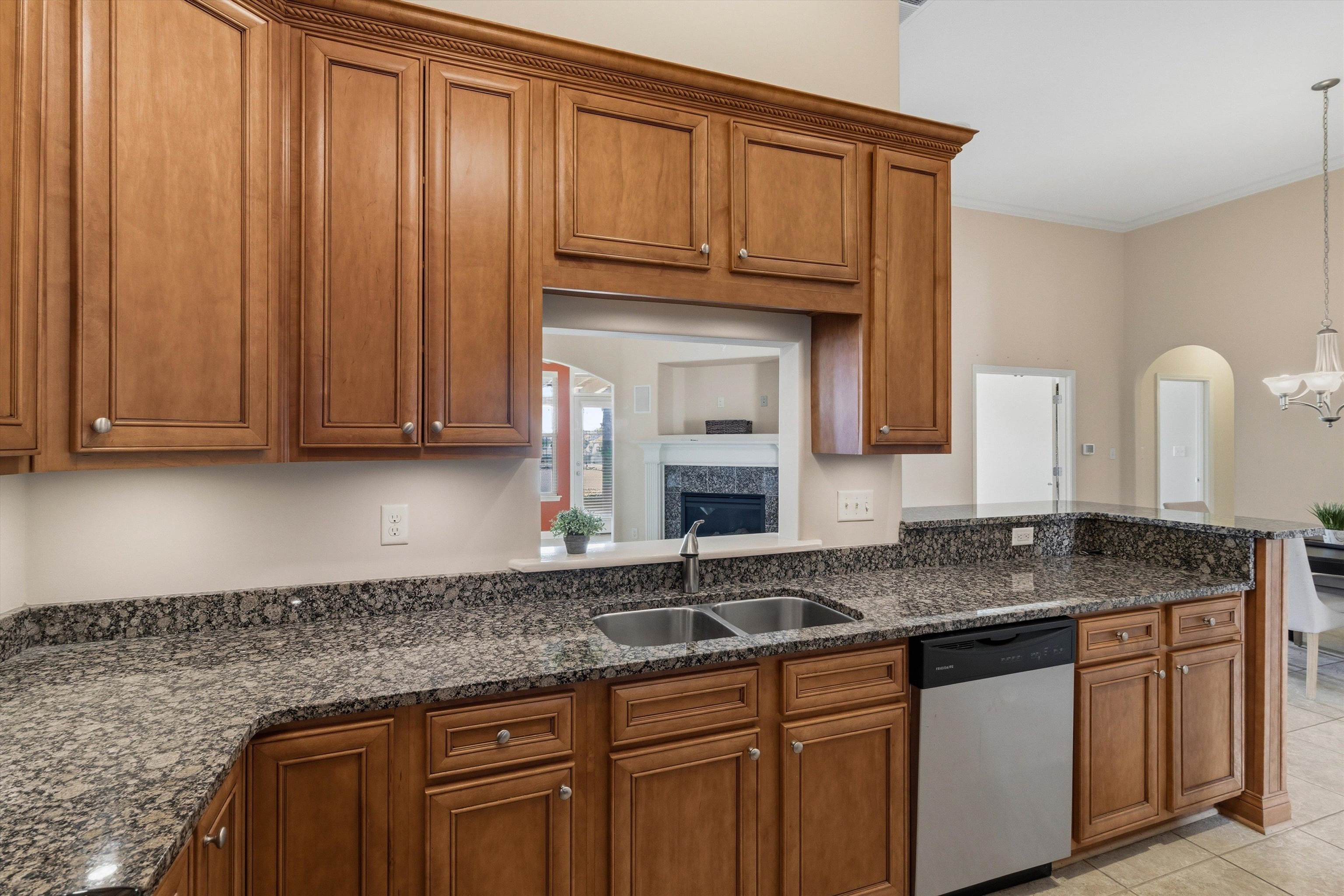 104 ST ANDREWS DR Unit: 104