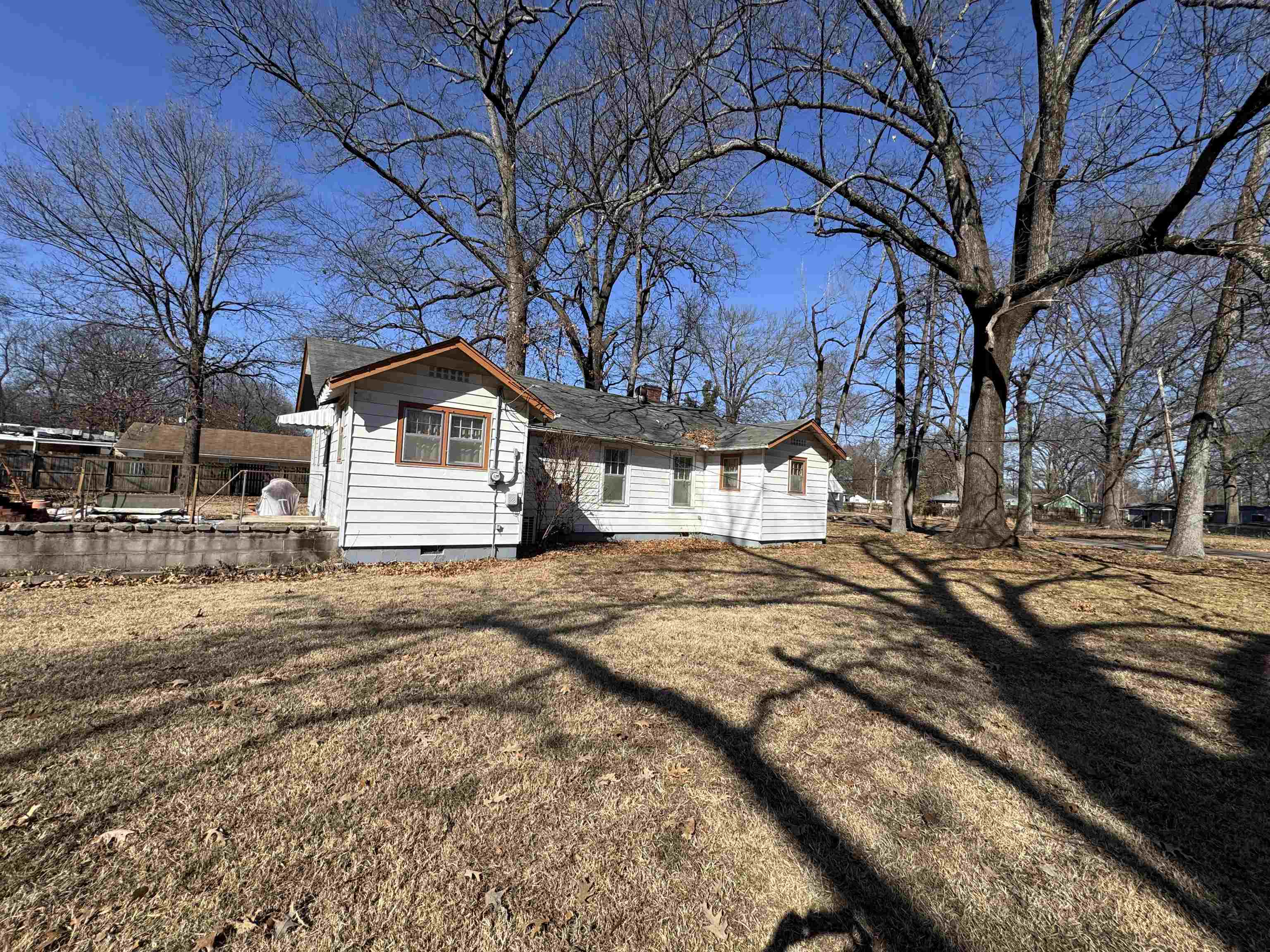 3901 GREY RD