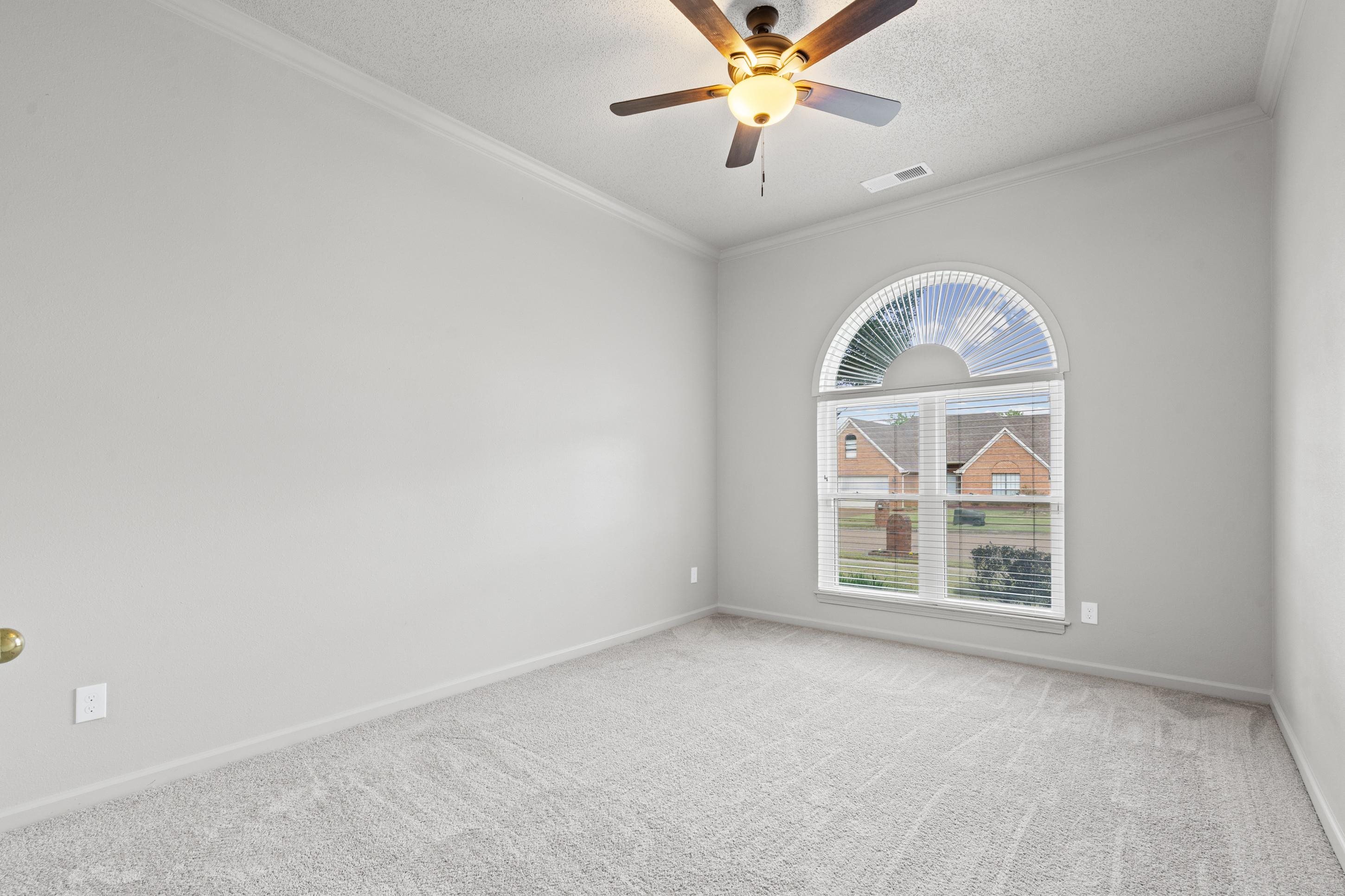 1301 WOLF LAIR DR