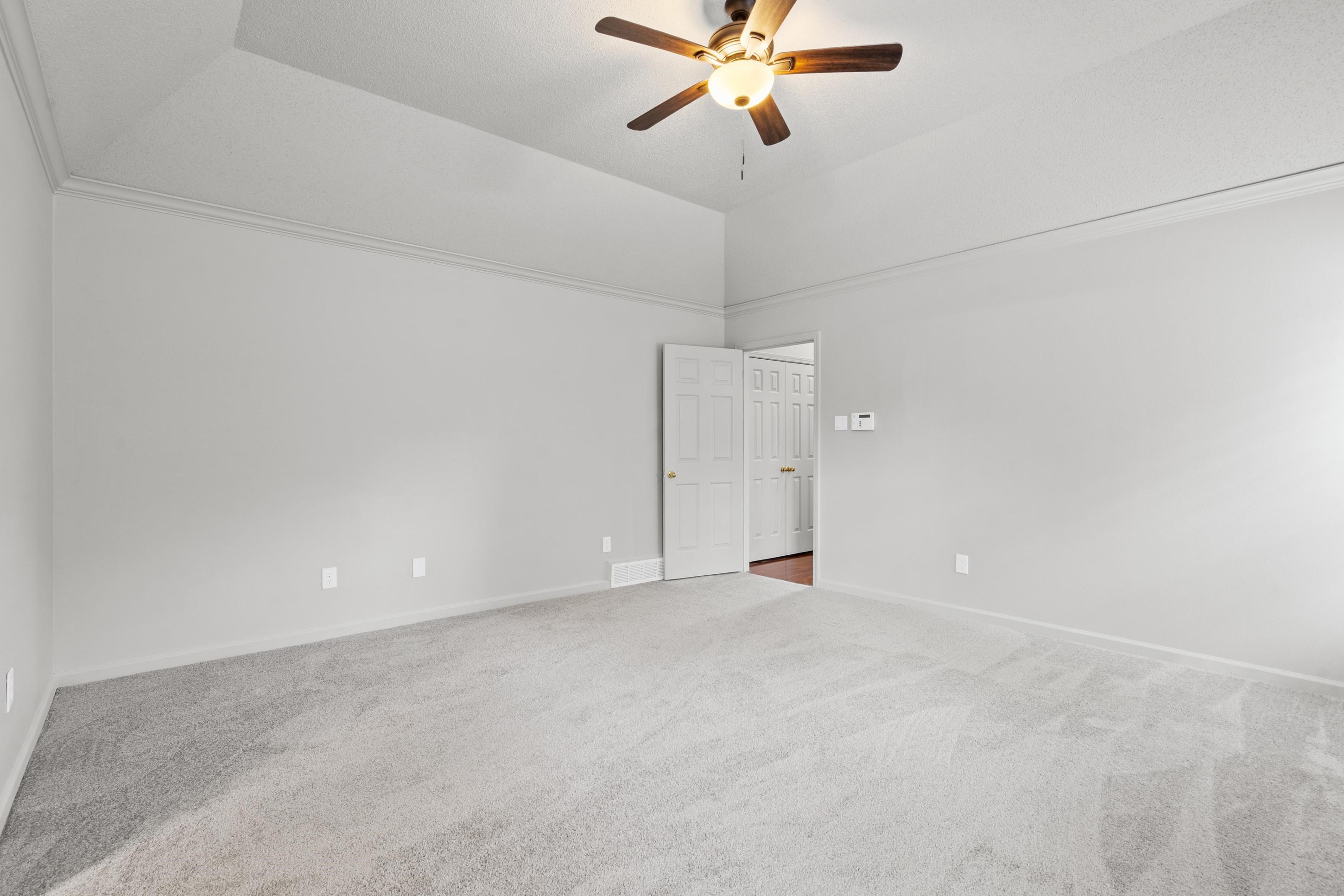 1301 WOLF LAIR DR