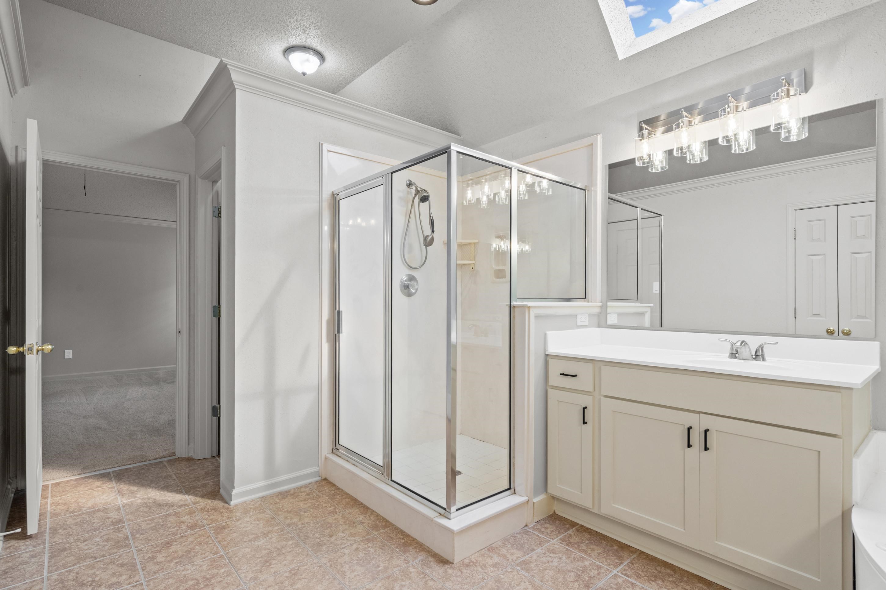 1301 WOLF LAIR DR