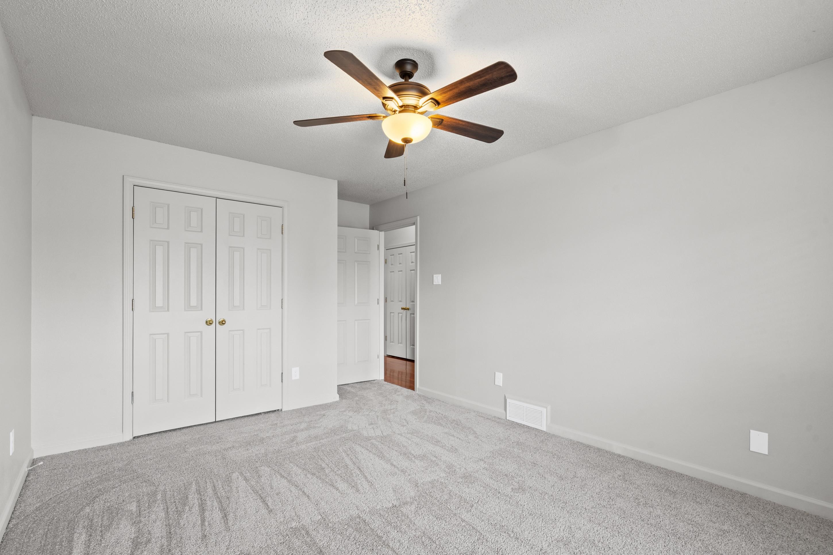 1301 WOLF LAIR DR