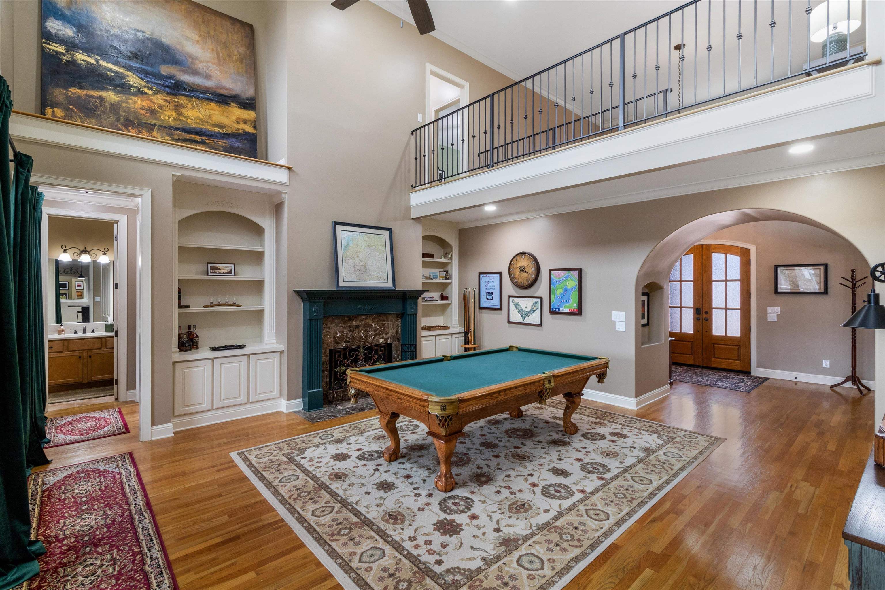 3229 BEDFORD LN