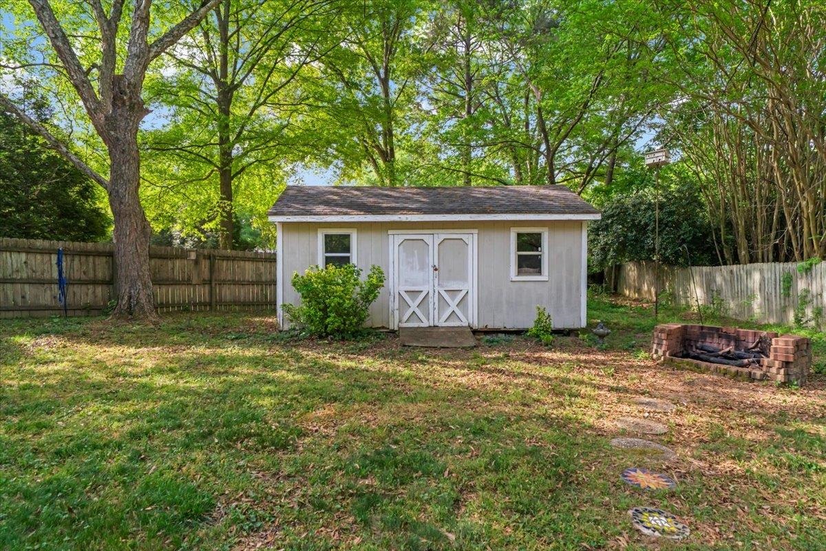 1217 SADDLE RIDGE DR