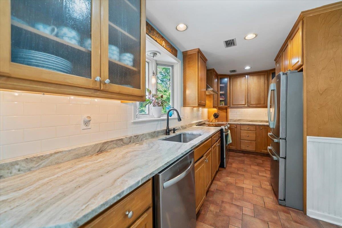 1217 SADDLE RIDGE DR