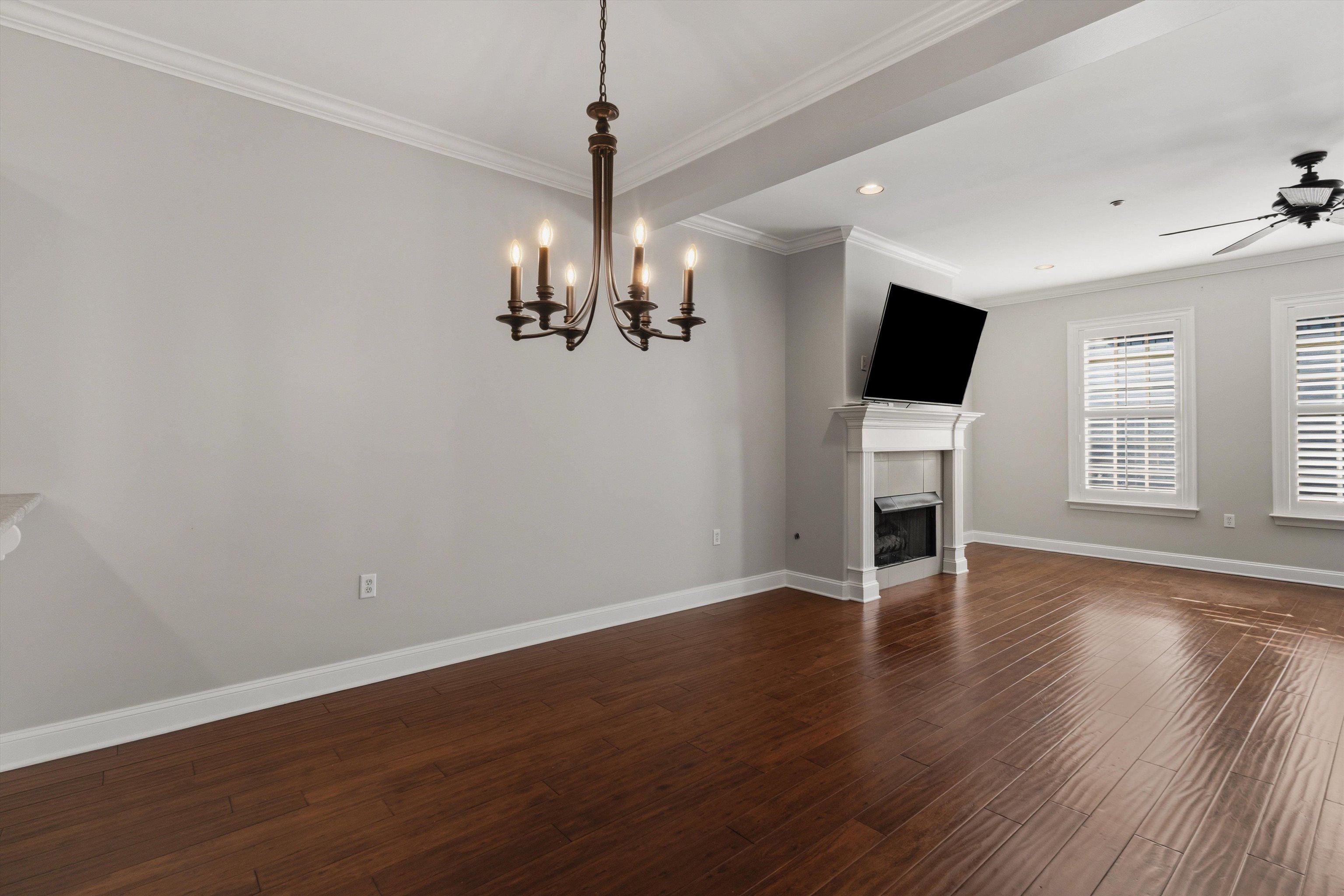 65 E PONTOTOC AVE Unit: 101