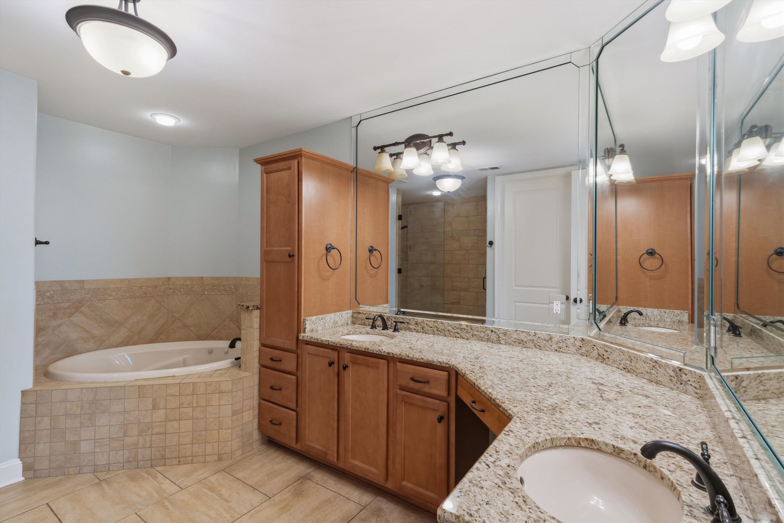 65 E PONTOTOC AVE Unit: 101