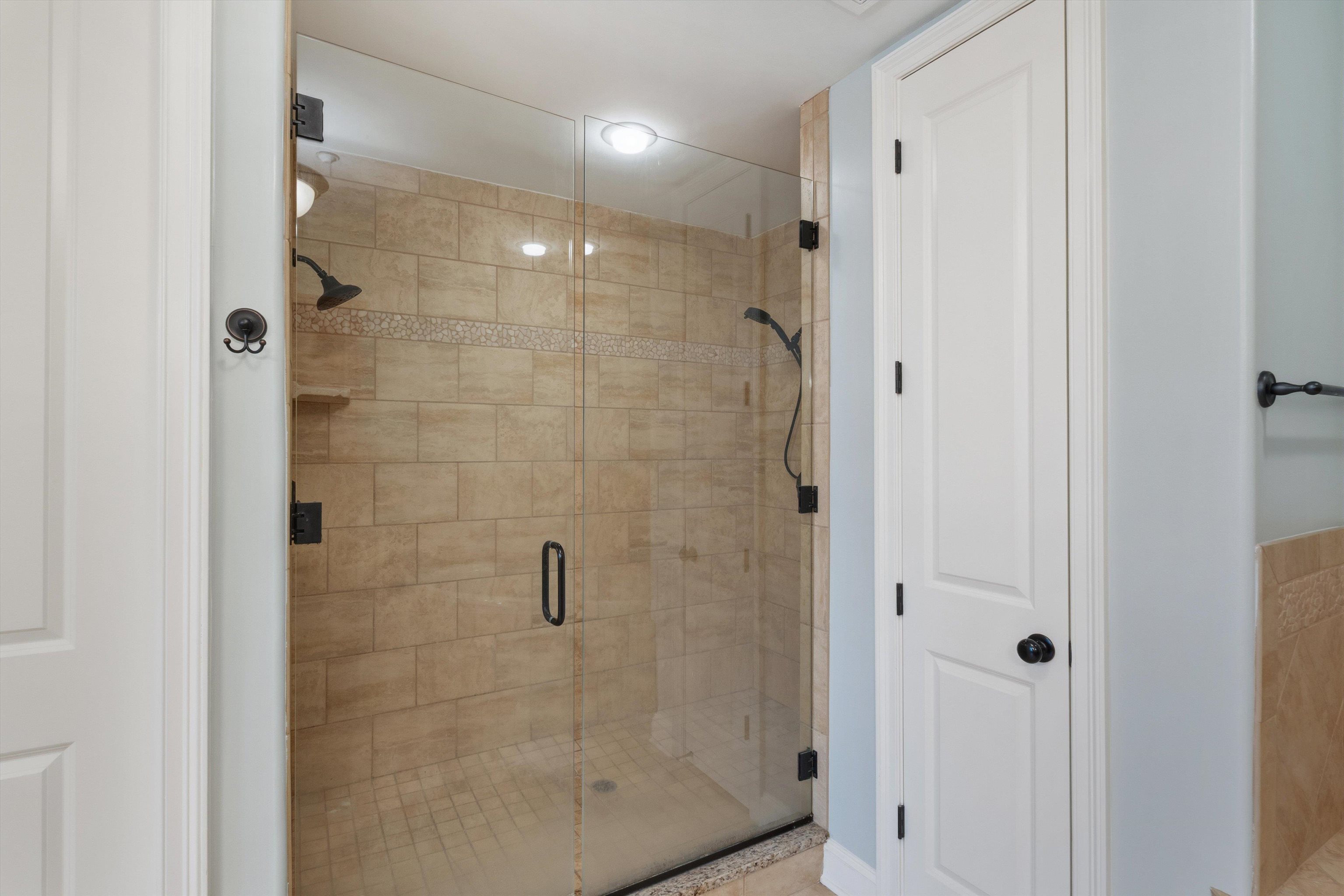 65 E PONTOTOC AVE Unit: 101