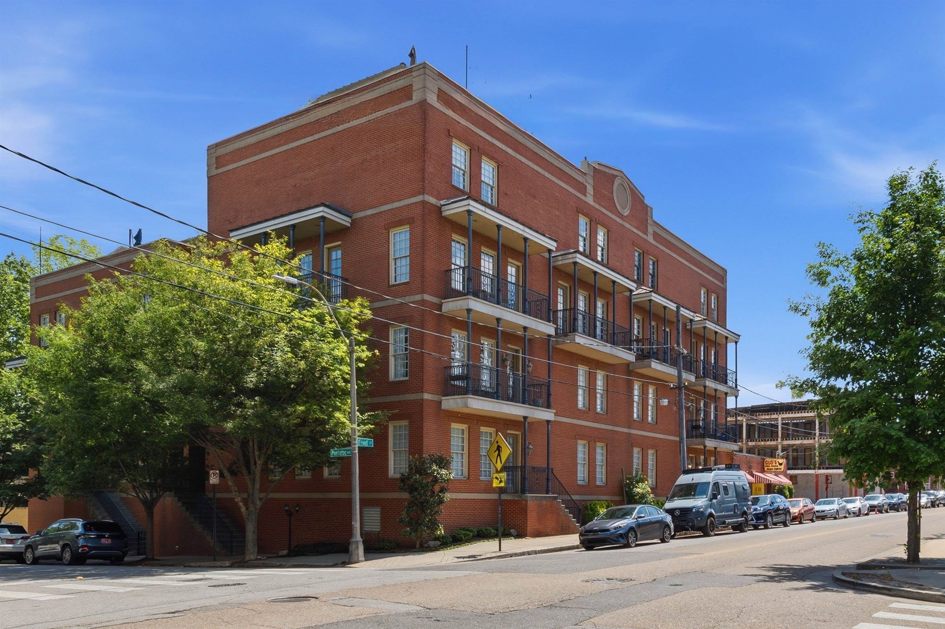 65 E PONTOTOC AVE Unit: 101