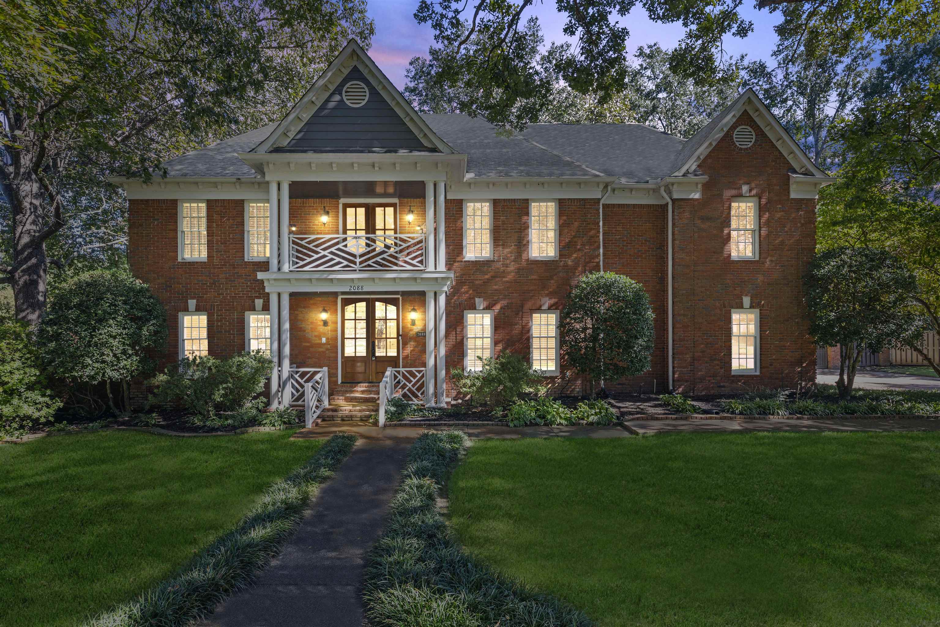 2088 DEERWOODS CV