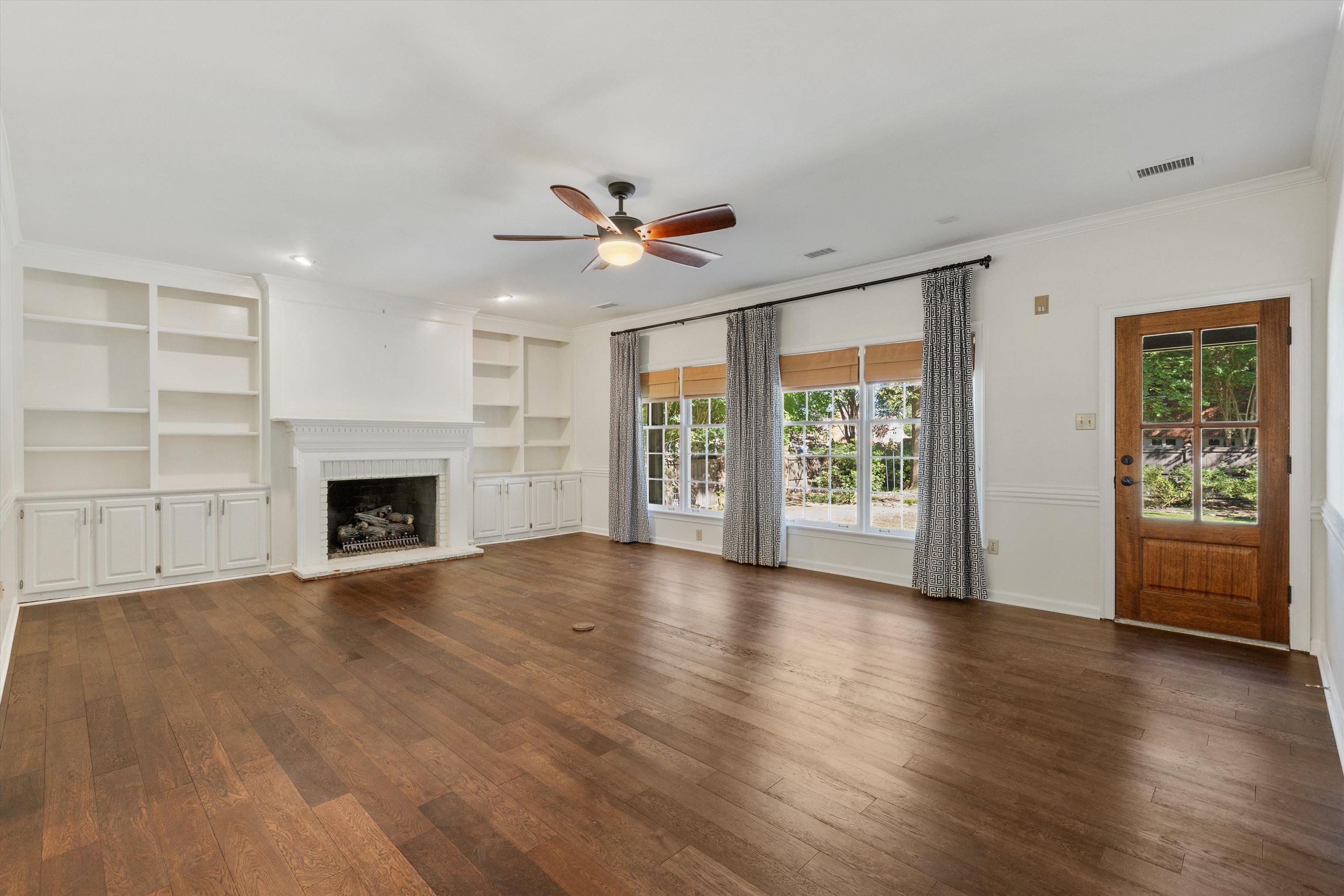 2088 DEERWOODS CV