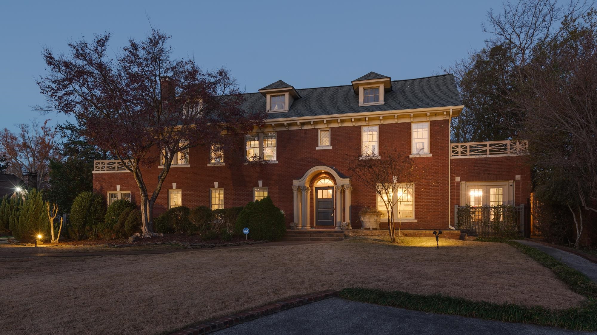 777 WEST DR