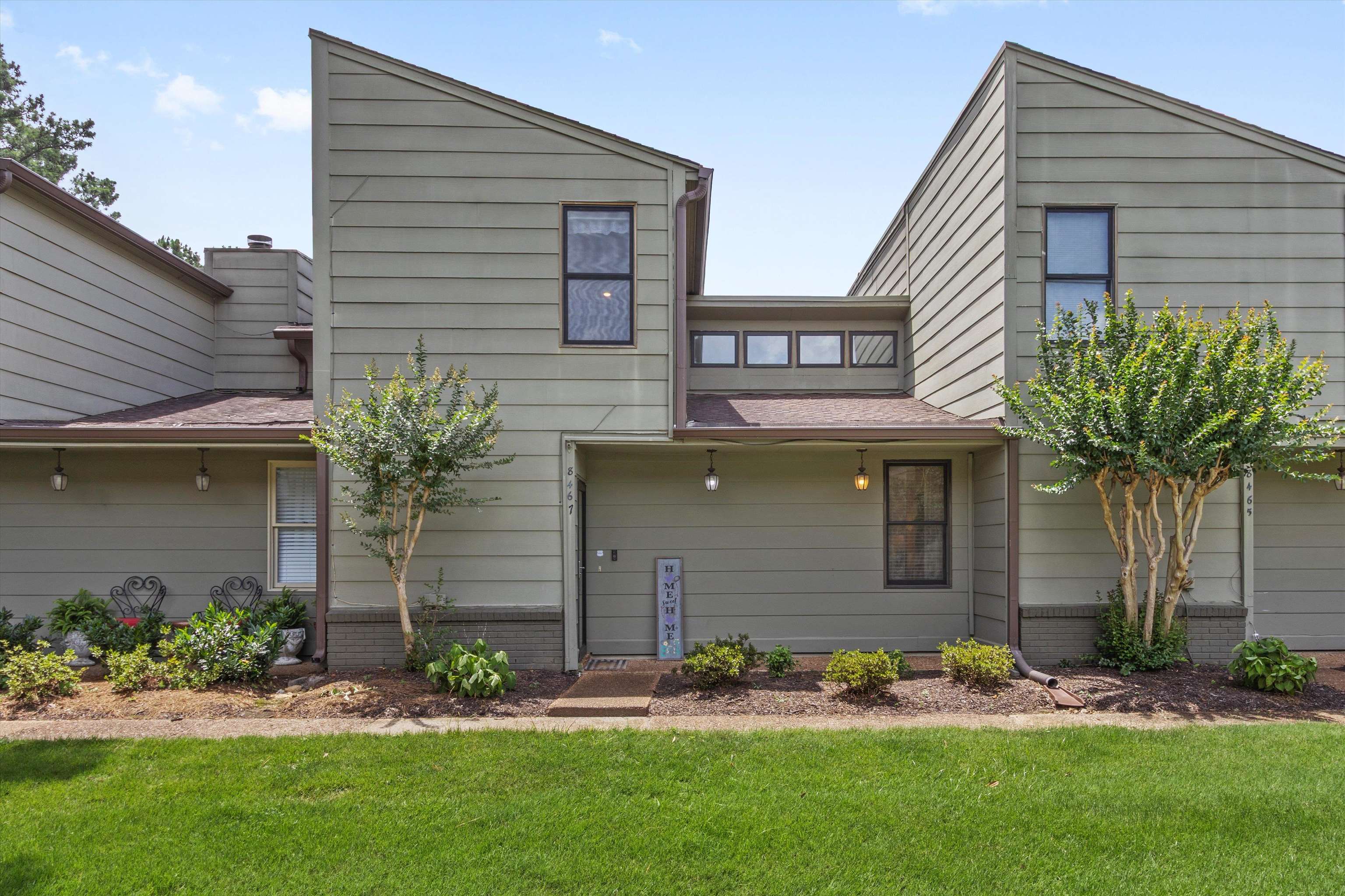 8467 ROTHCHILD RD Unit: 34