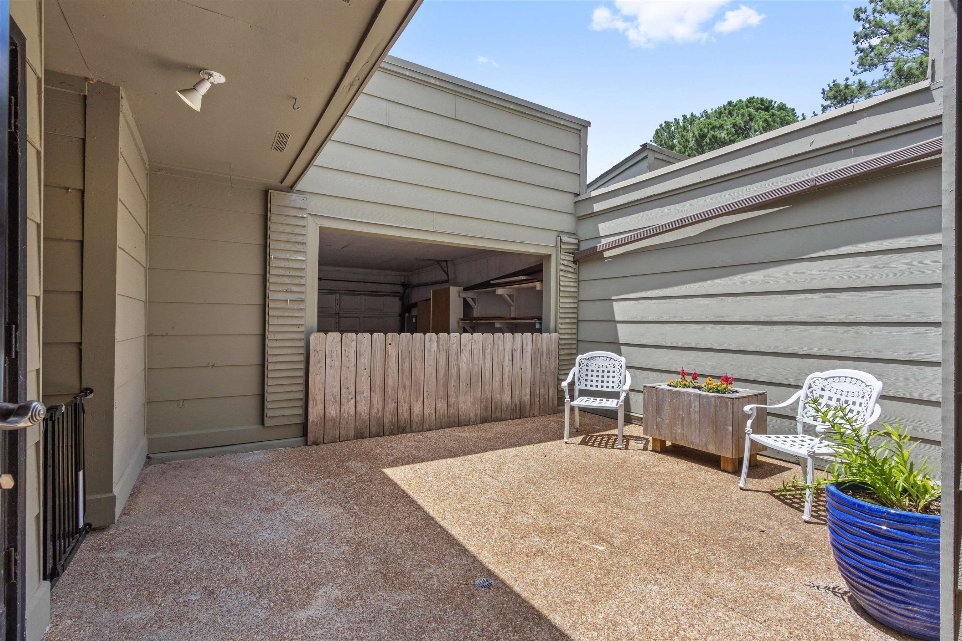 8467 ROTHCHILD RD Unit: 34