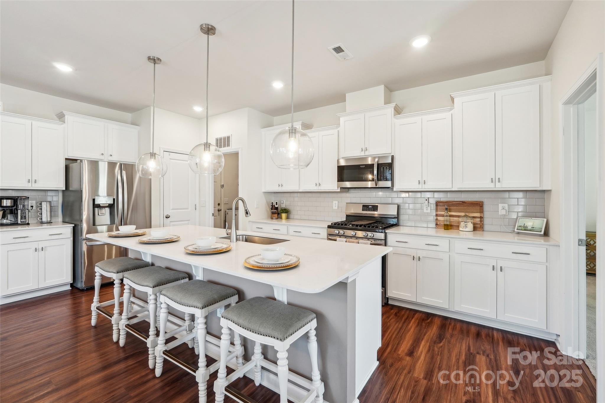 6878 Spring Peeper Lane