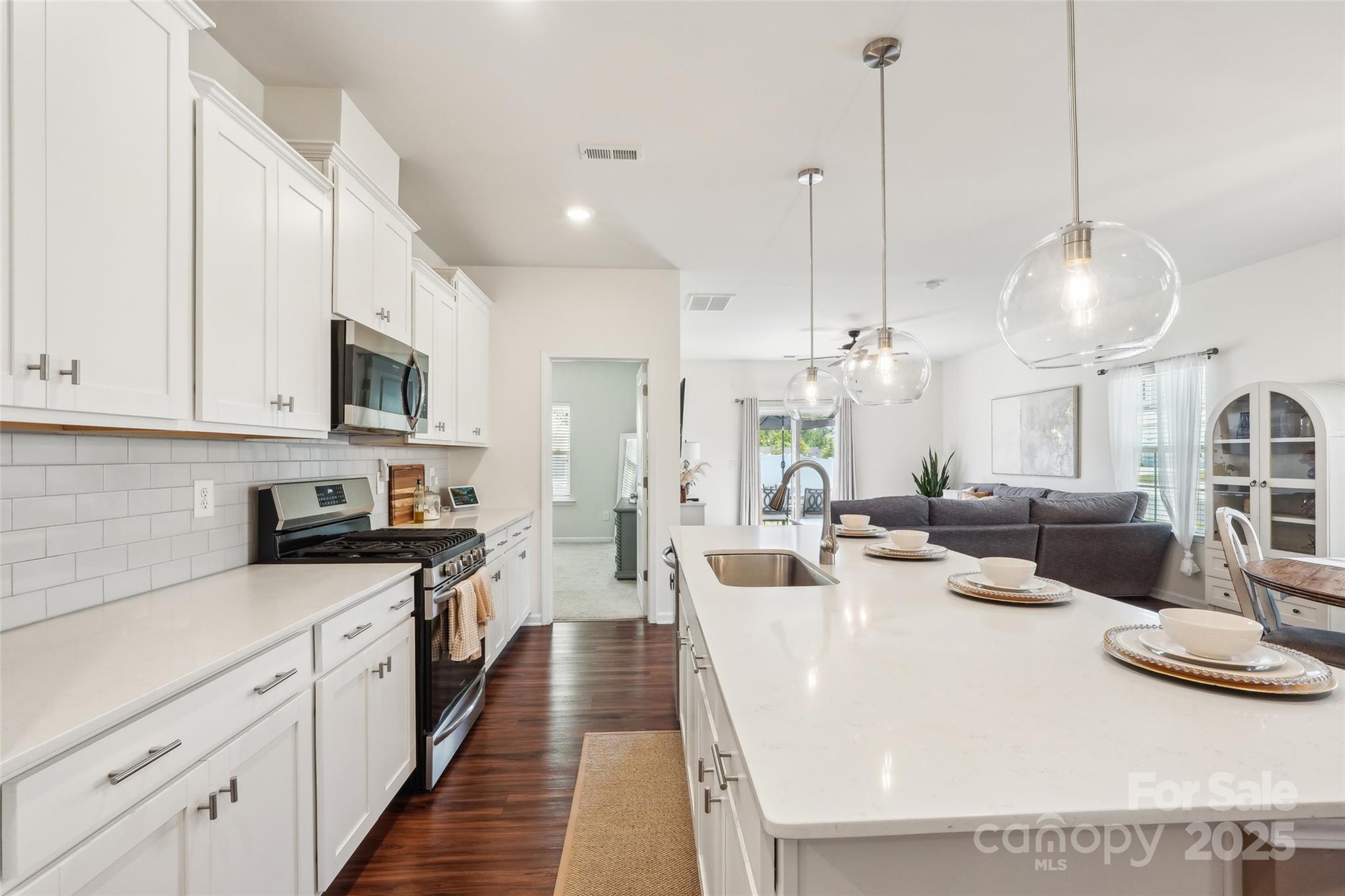 6878 Spring Peeper Lane