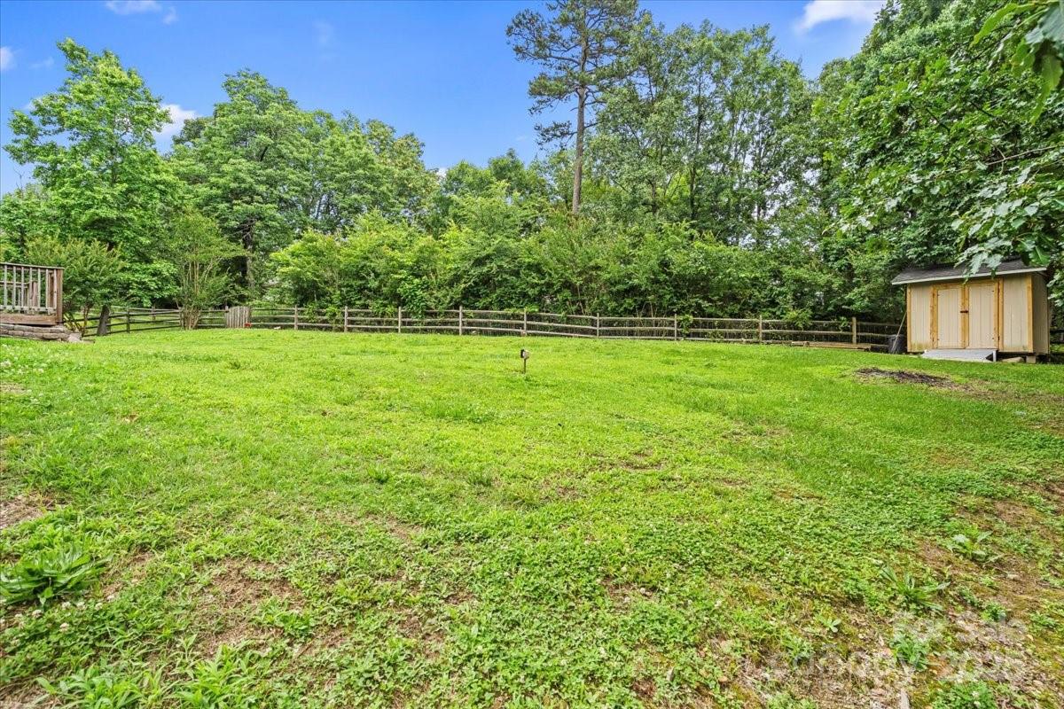 1543 Newfound Hollow Drive