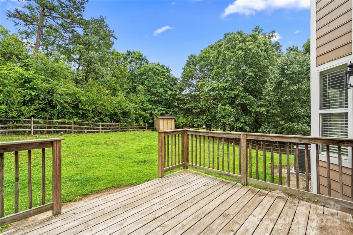 1543 Newfound Hollow Drive