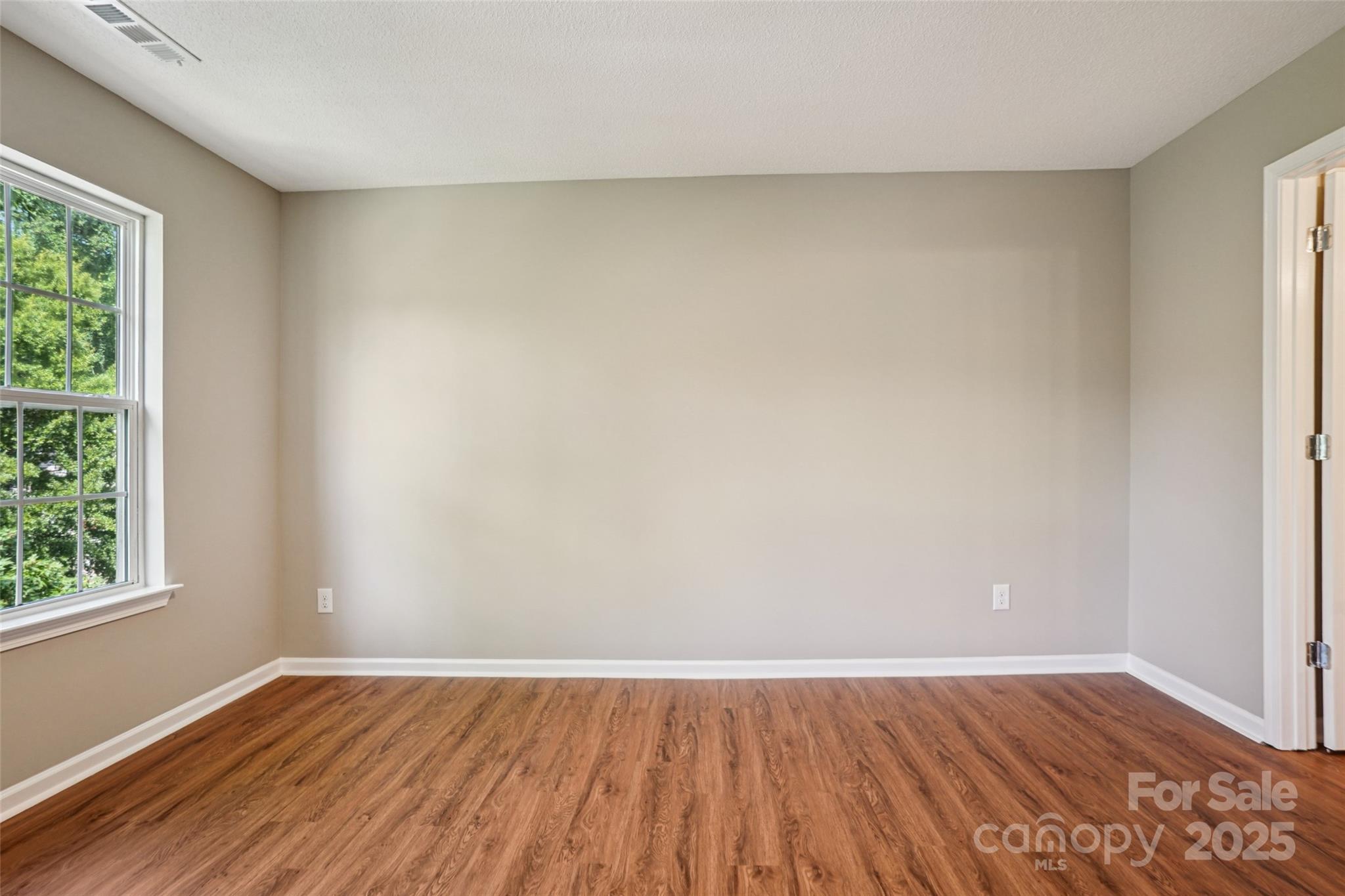 8019 Kings Creek Drive