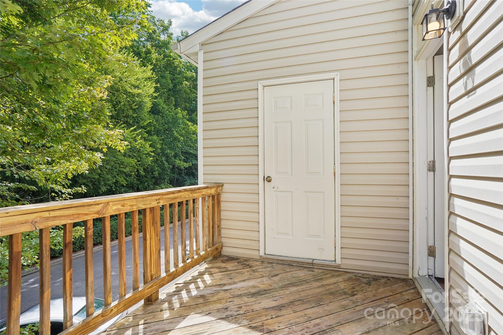 8019 Kings Creek Drive