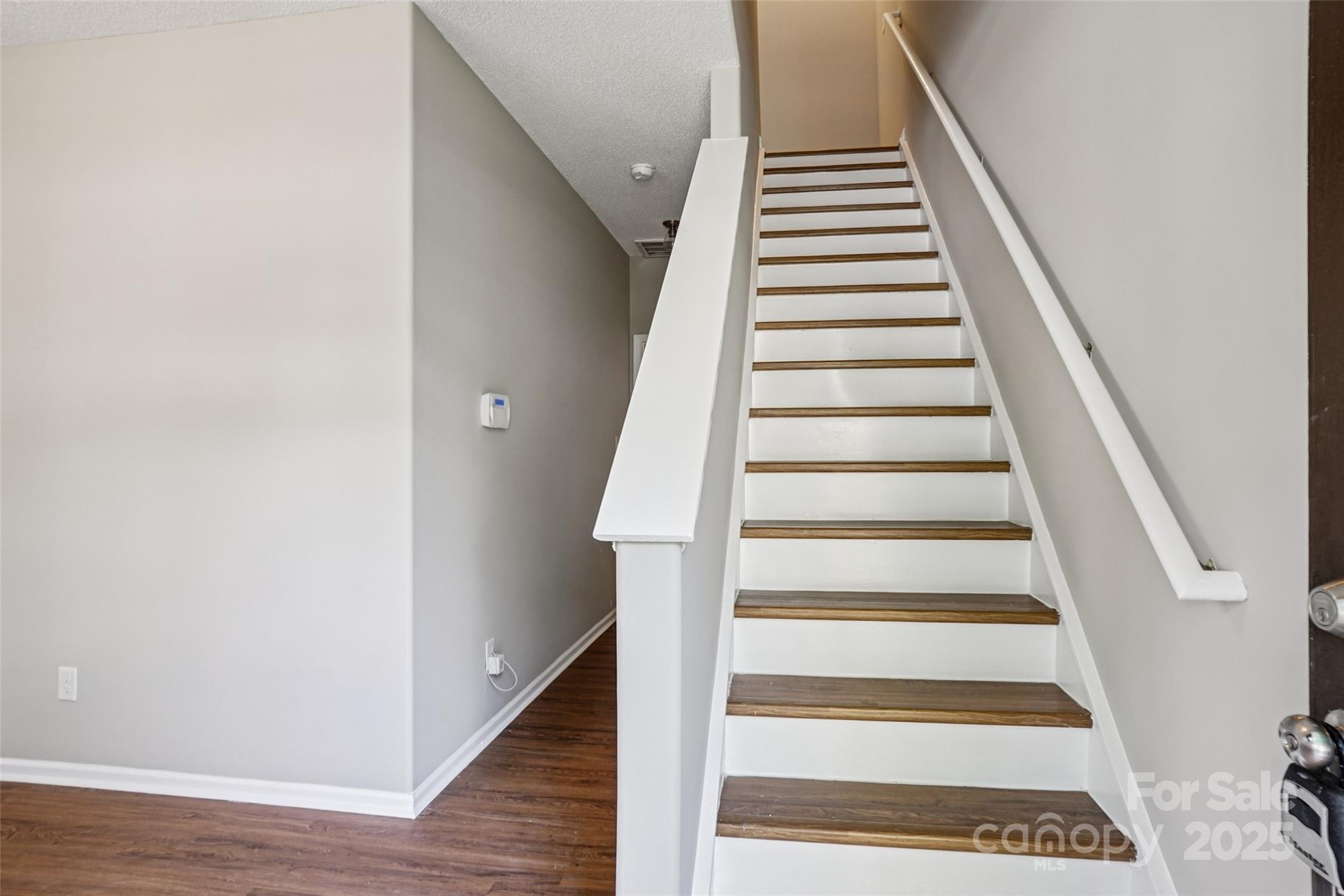 8019 Kings Creek Drive