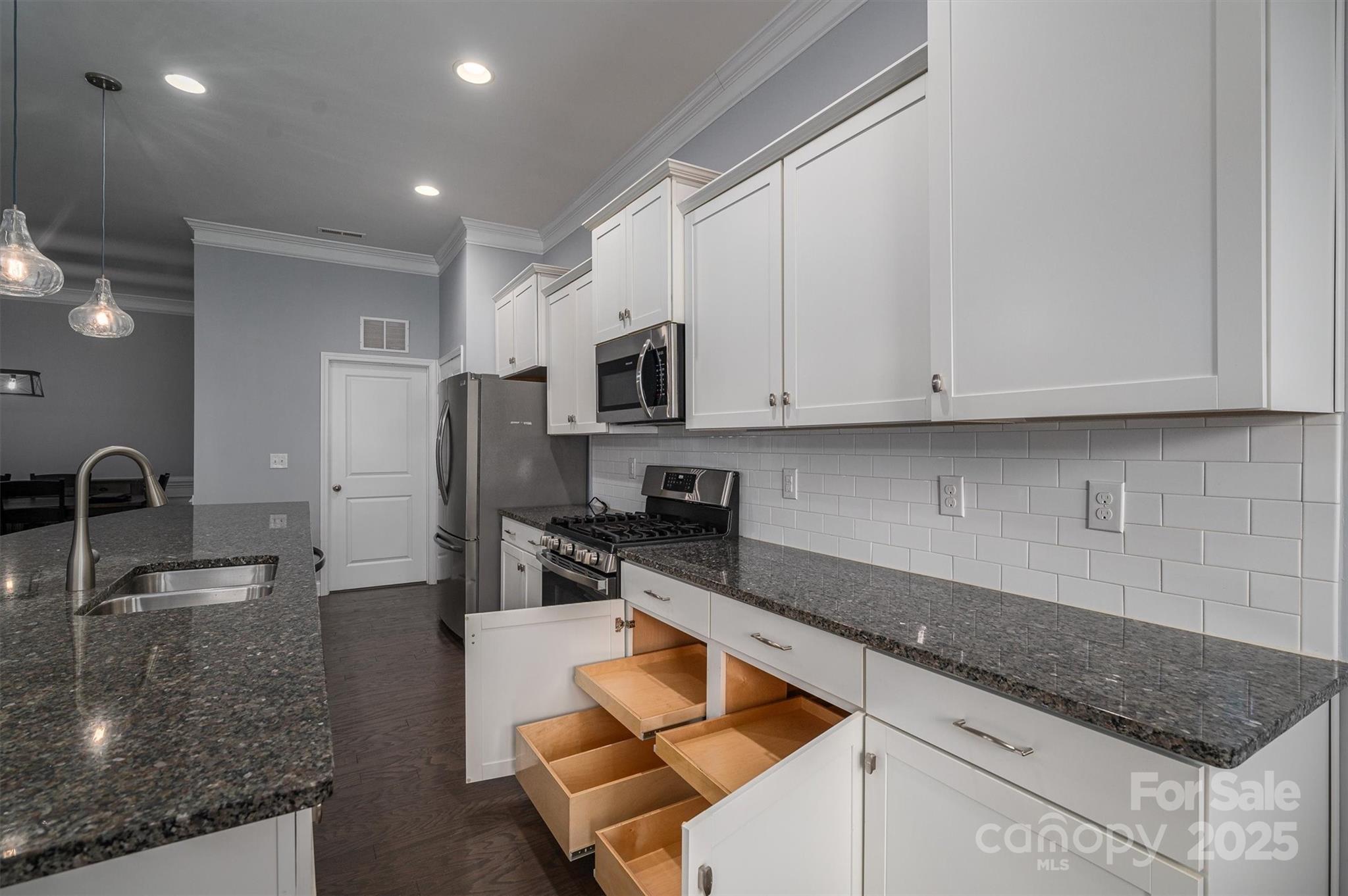 131 E Northstone Road