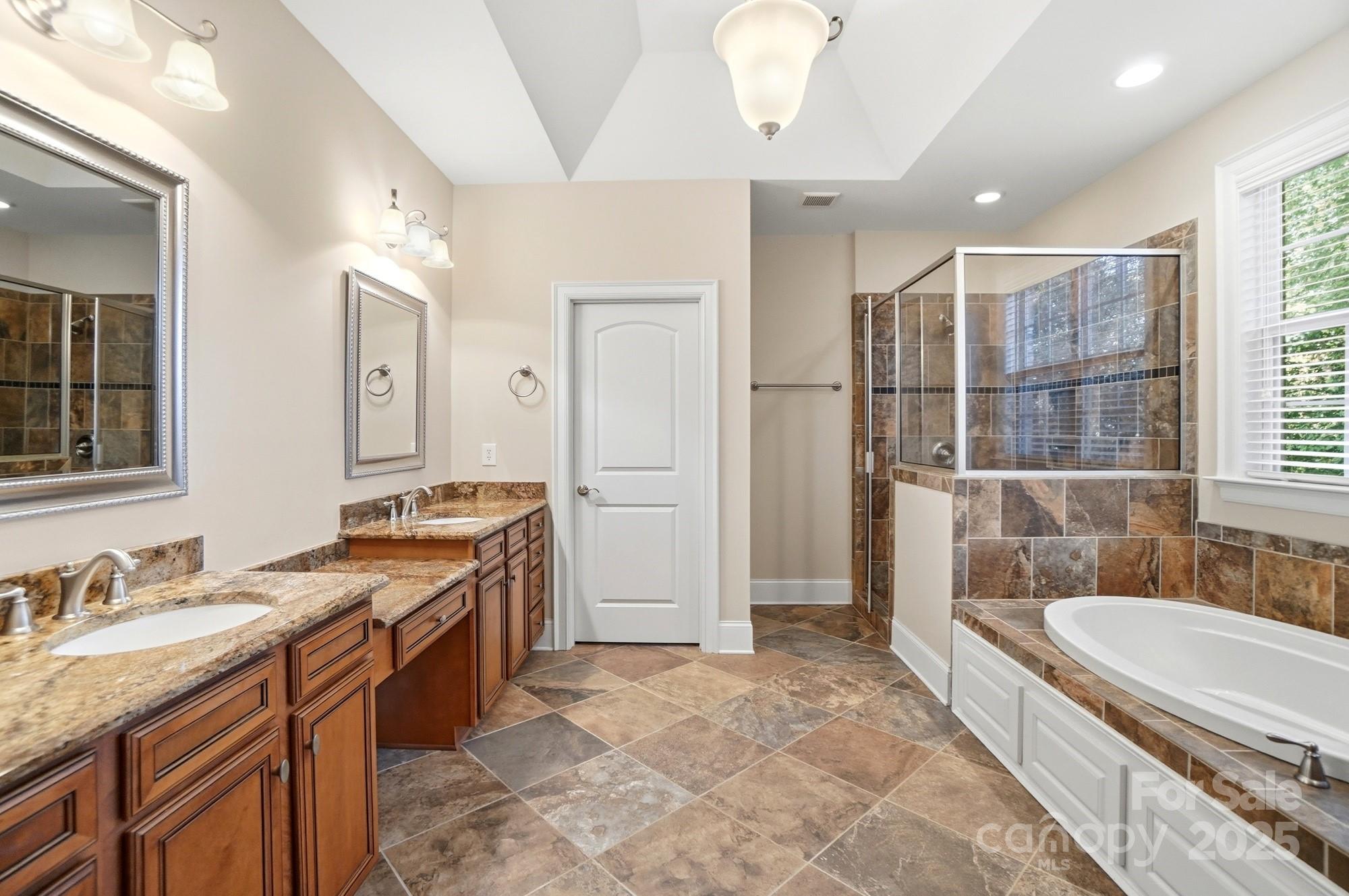 1685 Restless One Lane