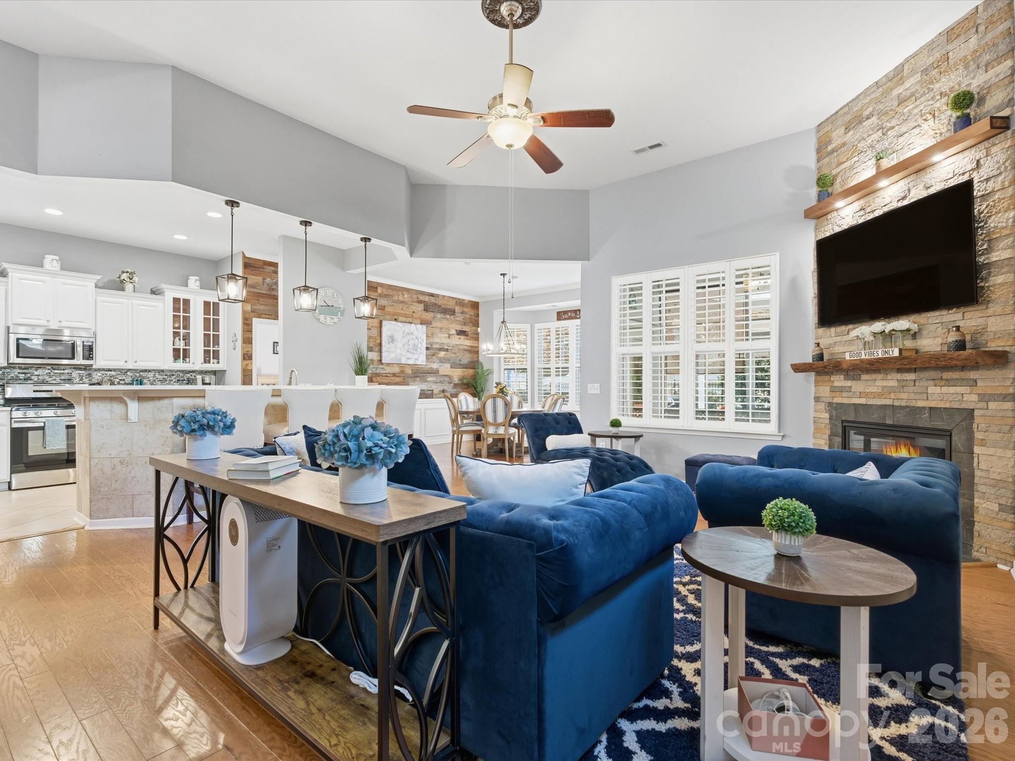 3008 Streamhaven Drive