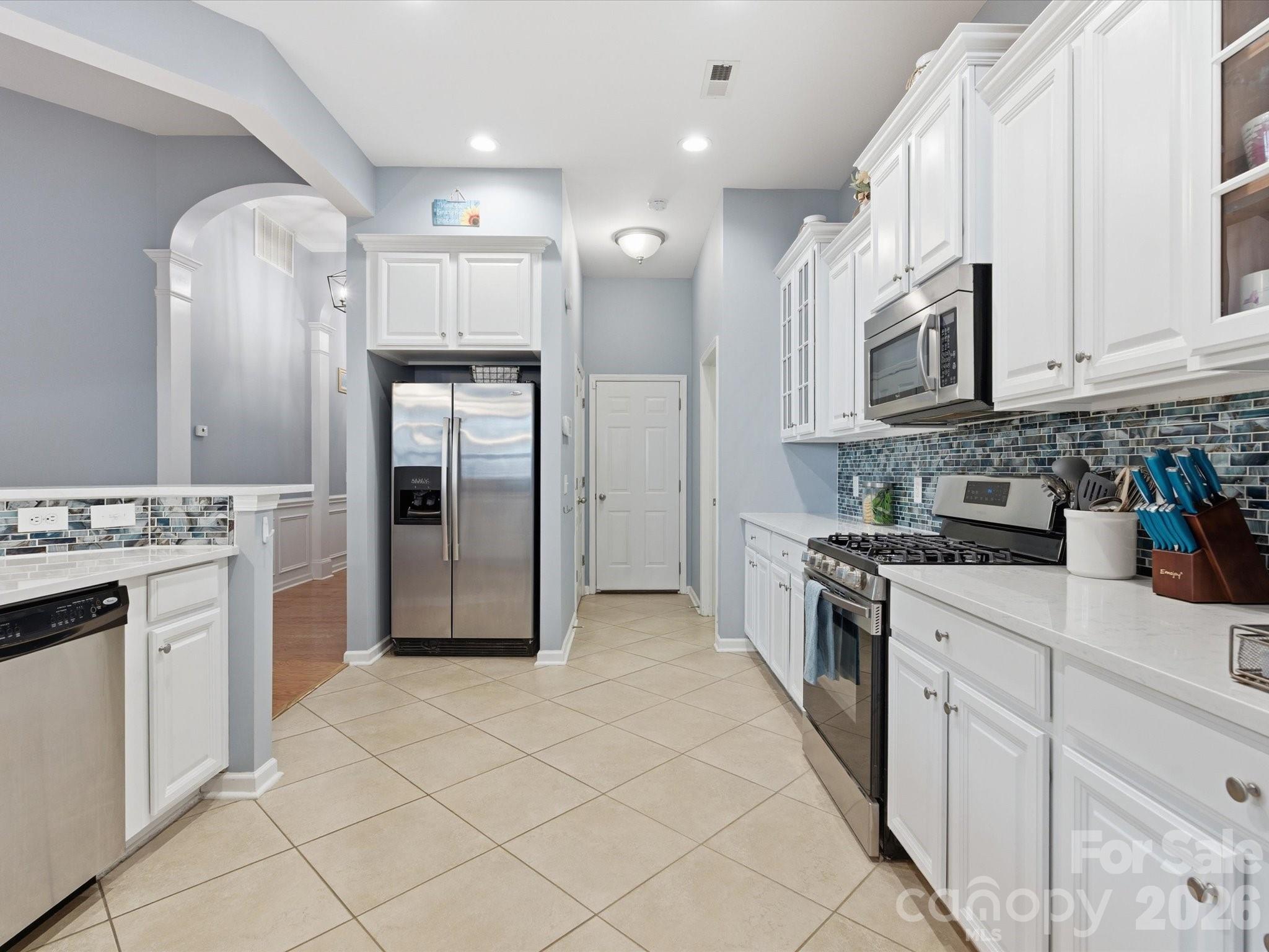 3008 Streamhaven Drive